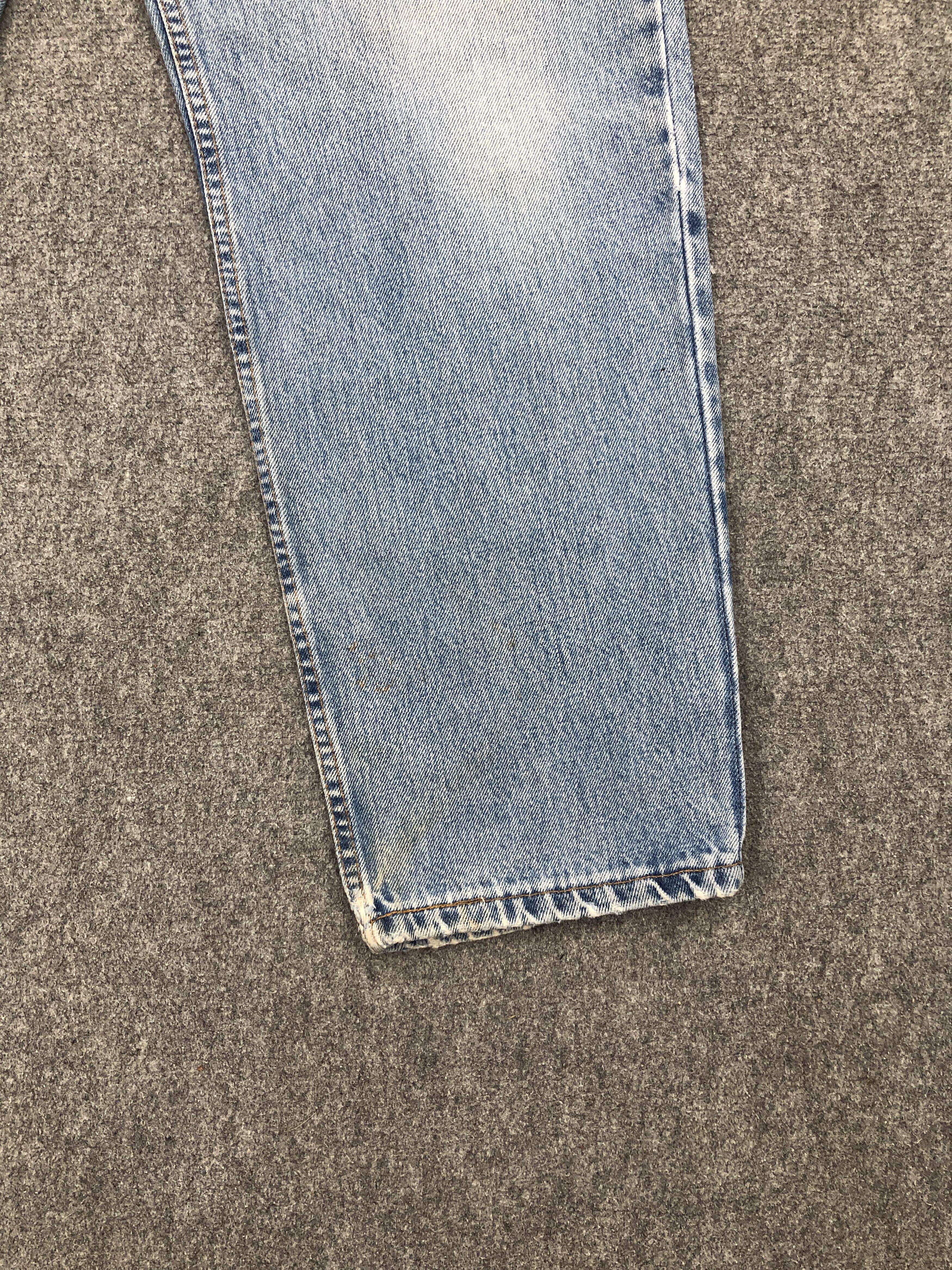 Levi's 90s Vintage Levis 550 Faded Blue Jeans 33x29.5 S0019 Size US 33 - 17 Thumbnail