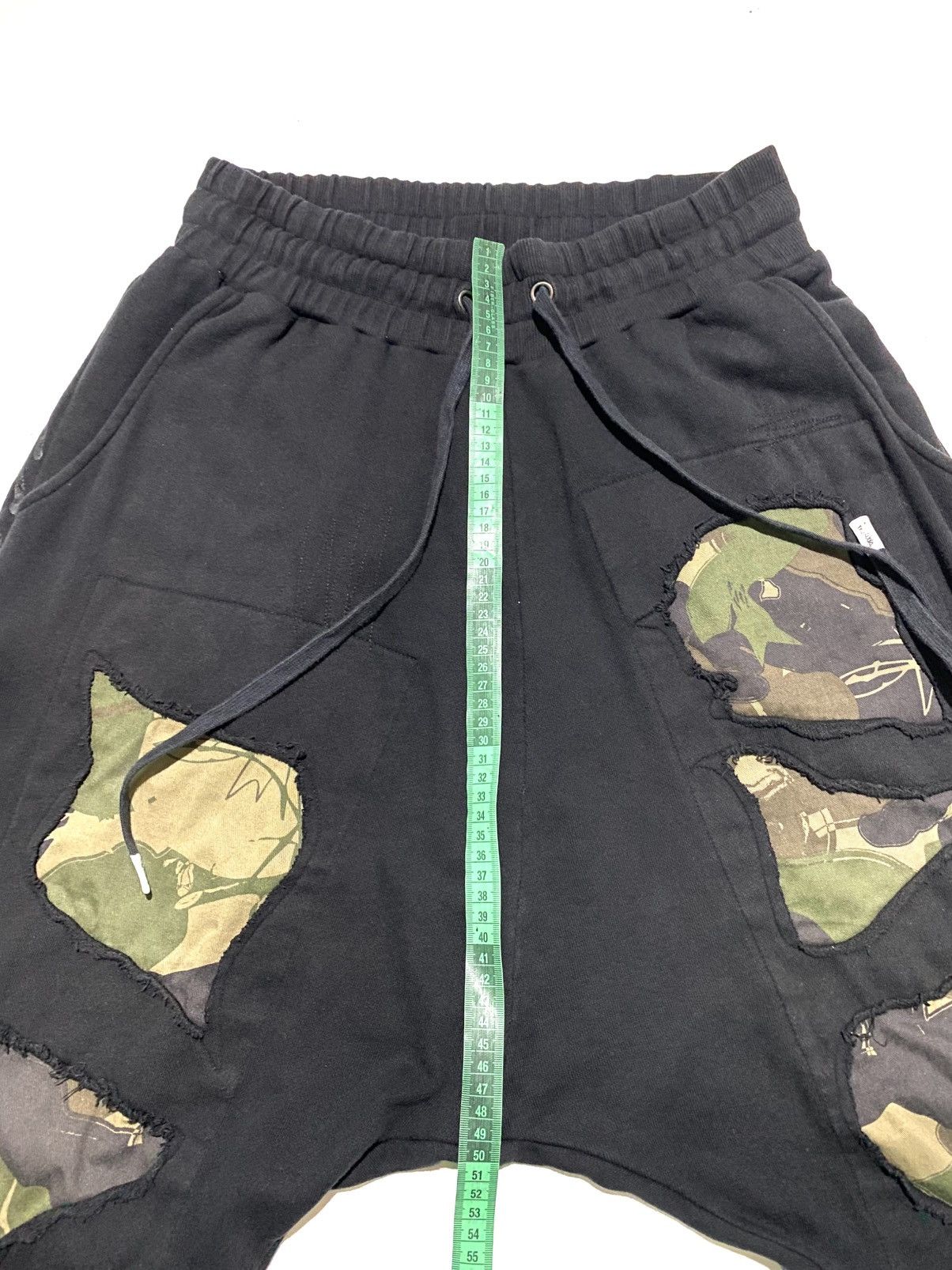 Haculla HACULLA DISTRESSED CAMO PUNK JOGGER PANTS Size US 32 / EU 48 - 14 Thumbnail