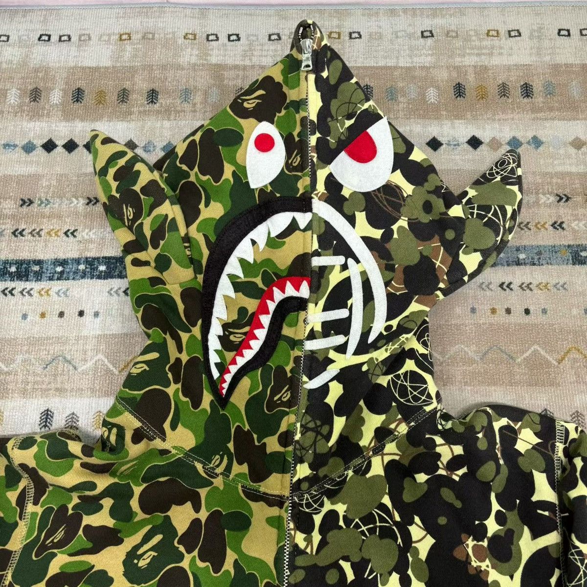 Bape CAMO SHARK FULL ZIP HOODIE Size US L / EU 52-54 / 3 - 3 Thumbnail