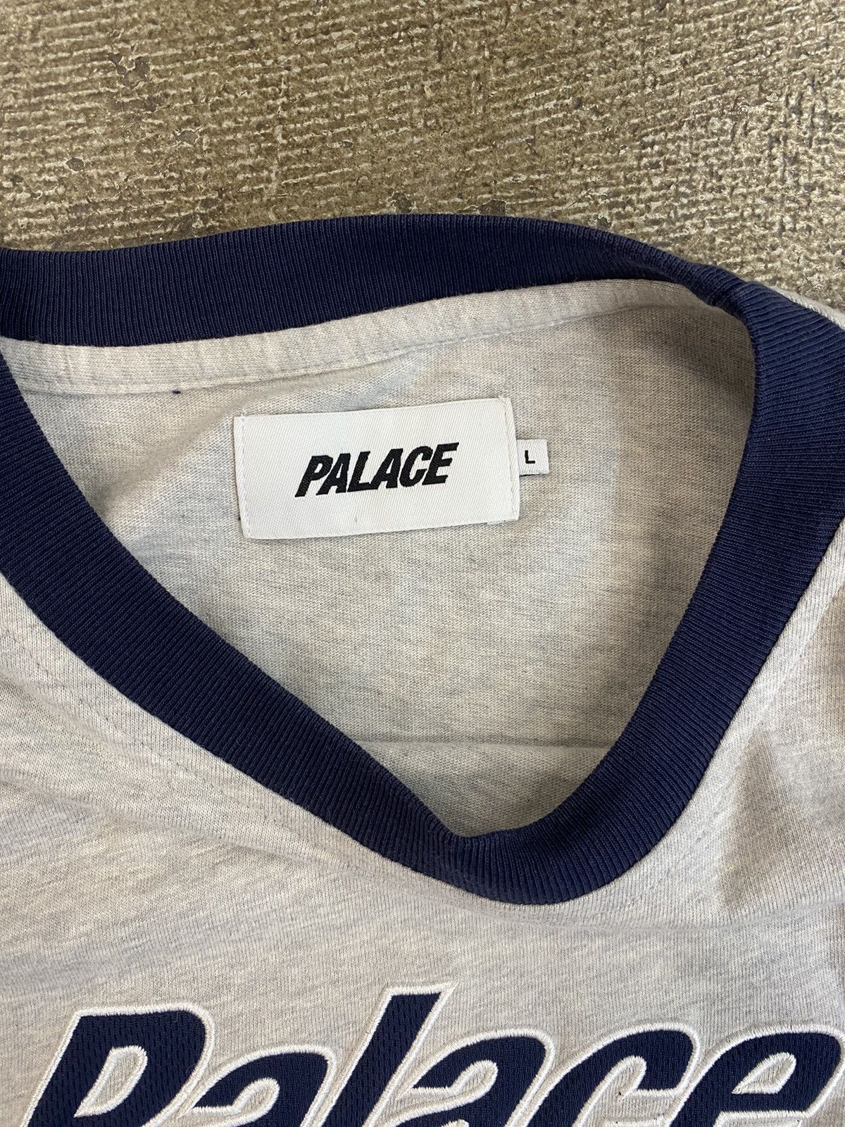 Palace Palace Skateboarding Duo Panel T shirt Gray LARGE Size US L / EU 52-54 / 3 - 2 Thumbnail