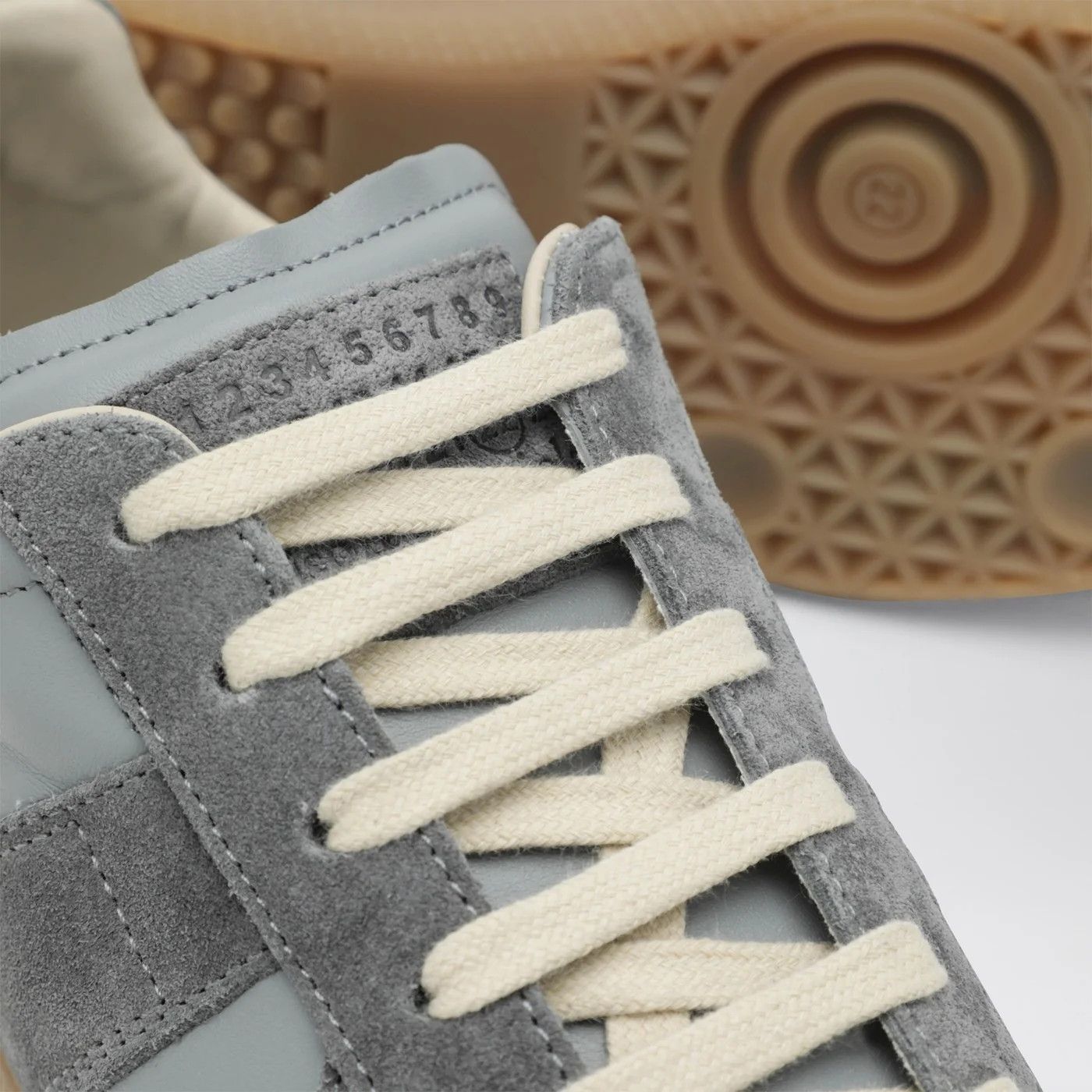 Maison Margiela o1d2blof0426 Low-Top Sneakers in Gray Size US 6 / IT 36 - 5 Thumbnail