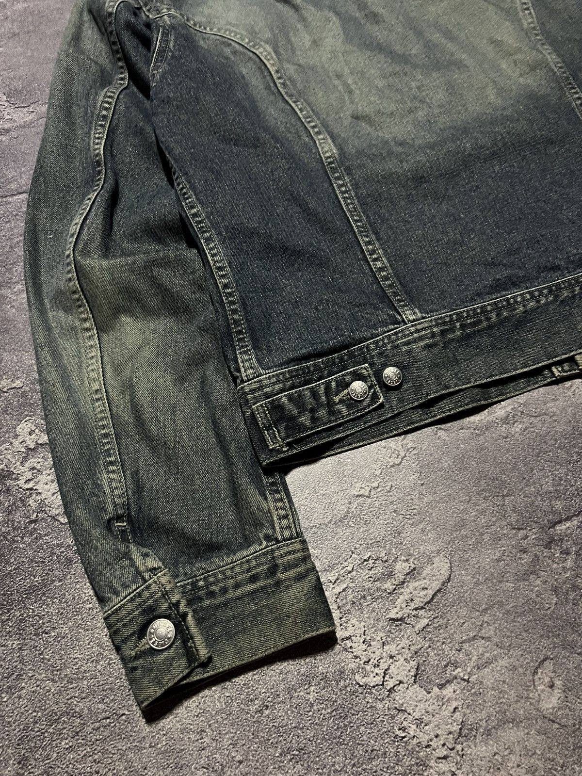 Diesel Vintage Diesel Denim Jacket Faded Y2K Archive Streetwear Size US L / EU 52-54 / 3 - 9 Thumbnail
