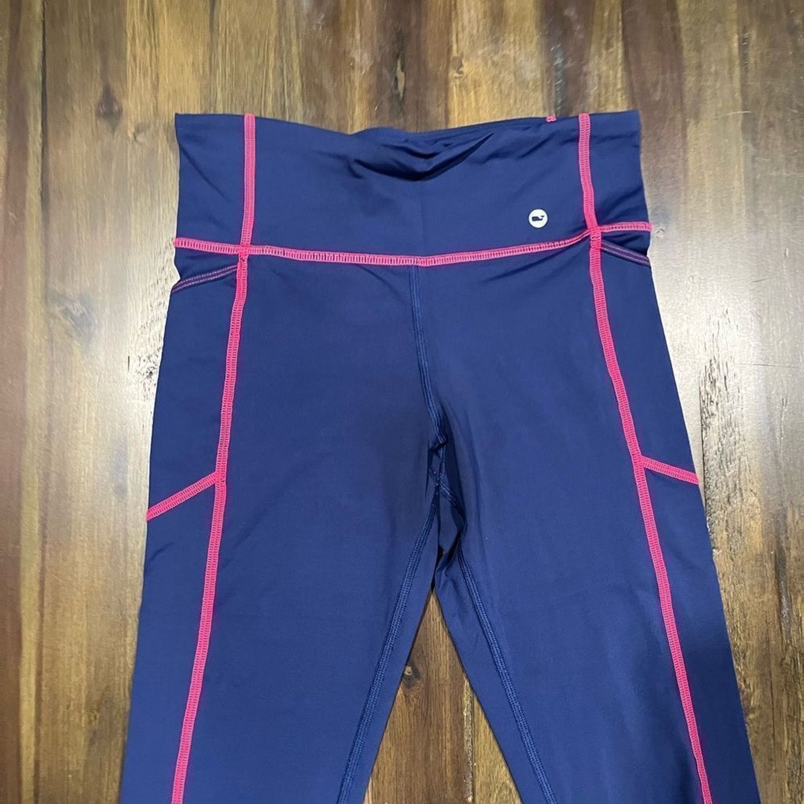 Vineyard Vines Vineyard Vines Performance Cropped Leggings Women's Size XS Size 24" / US 00 / IT 34 - 9 Thumbnail