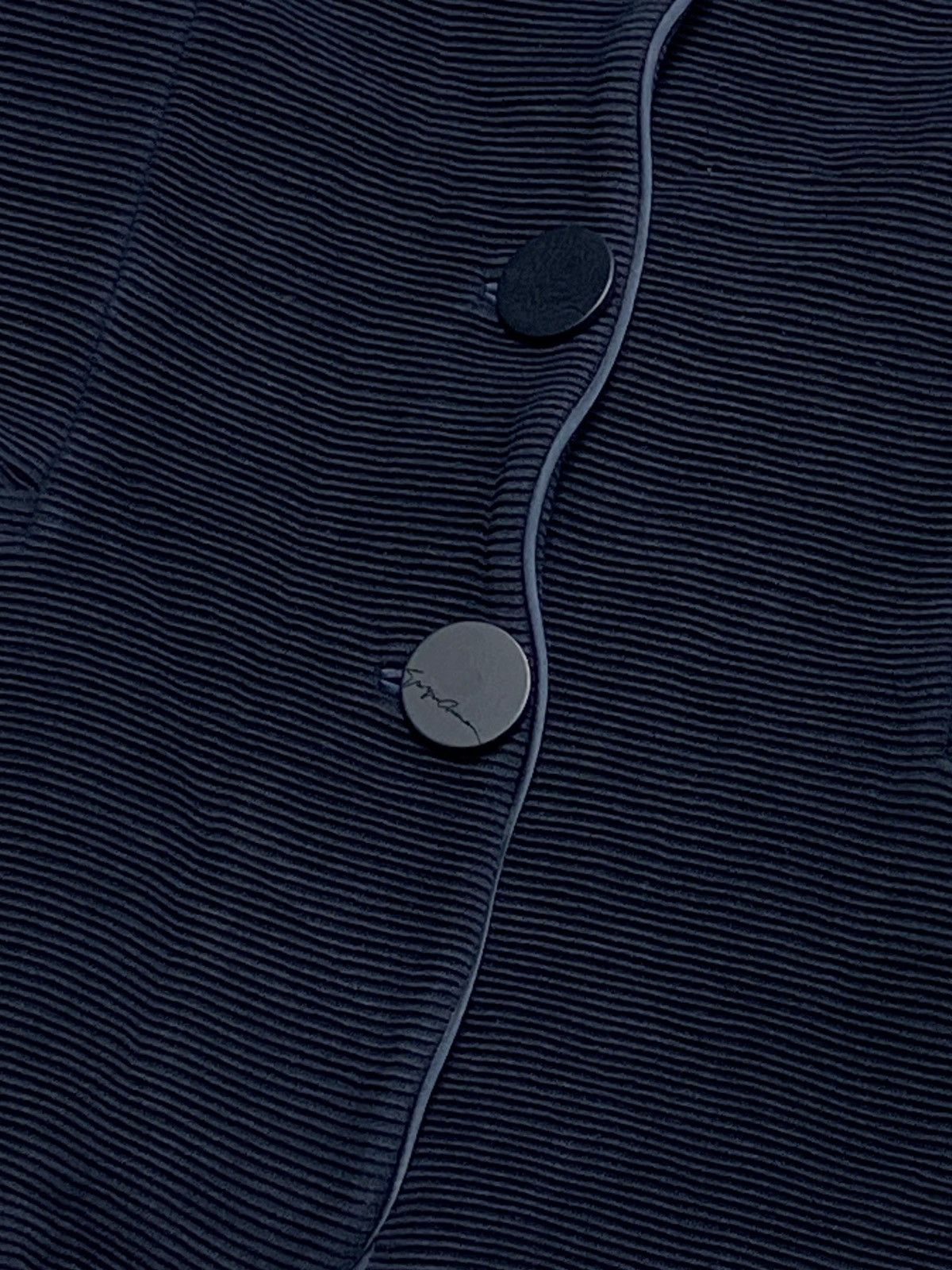 Giorgio Armani Vintage GIORGIO ARMANI Deep Navy Blazer Size XS / US 0-2 / IT 36-38 - 3 Thumbnail