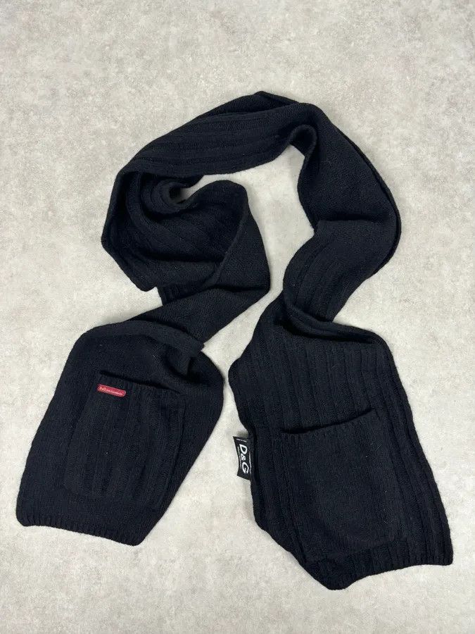 Dolce & Gabbana AW2003 Dolce & Gabbana Black Wool Pocket Scarf Size ONE SIZE - 6 Thumbnail