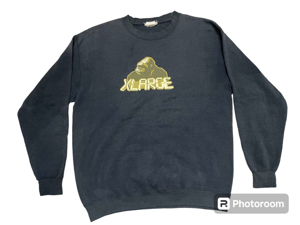 Xlarge 90s X LARGE OG LOGO NICELY FADED CEEWNECK Size US XL / EU 56 / 4 - 1 Thumbnail