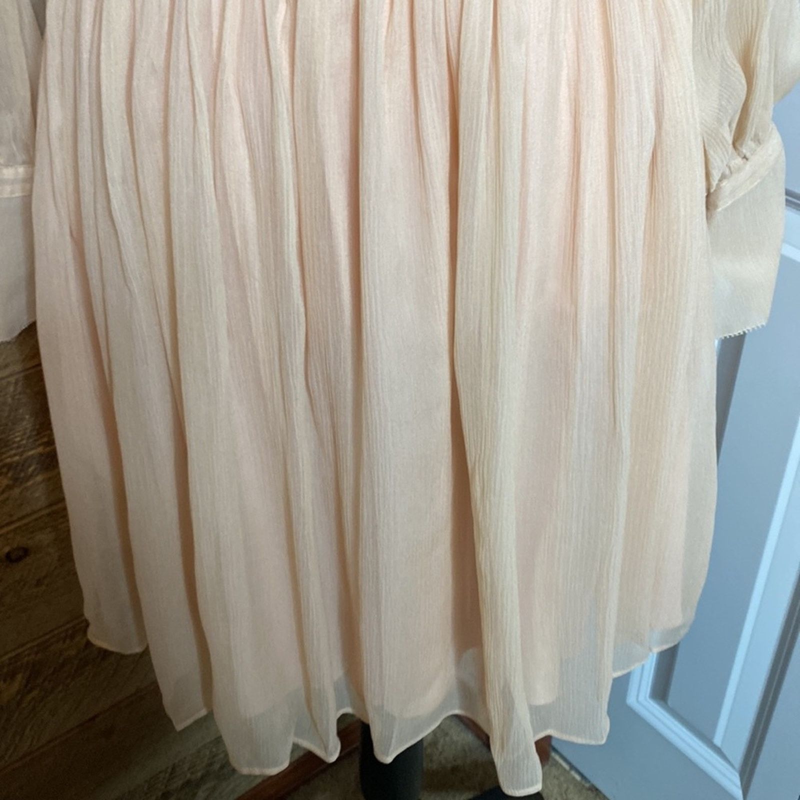 Rebecca Taylor Rebecca Taylor Silk Keyhole Mini Dress Blush pink Size 0 Size XS / US 0-2 / IT 36-38 - 6 Thumbnail