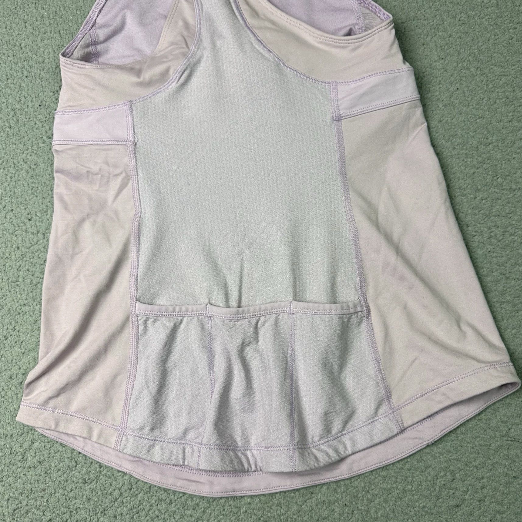 Lululemon Lululemon Tank Top Womens 6 Purple Built-In Bra Activewear Pullover Workout Shirt Size M / US 6-8 / IT 42-44 - 6 Thumbnail