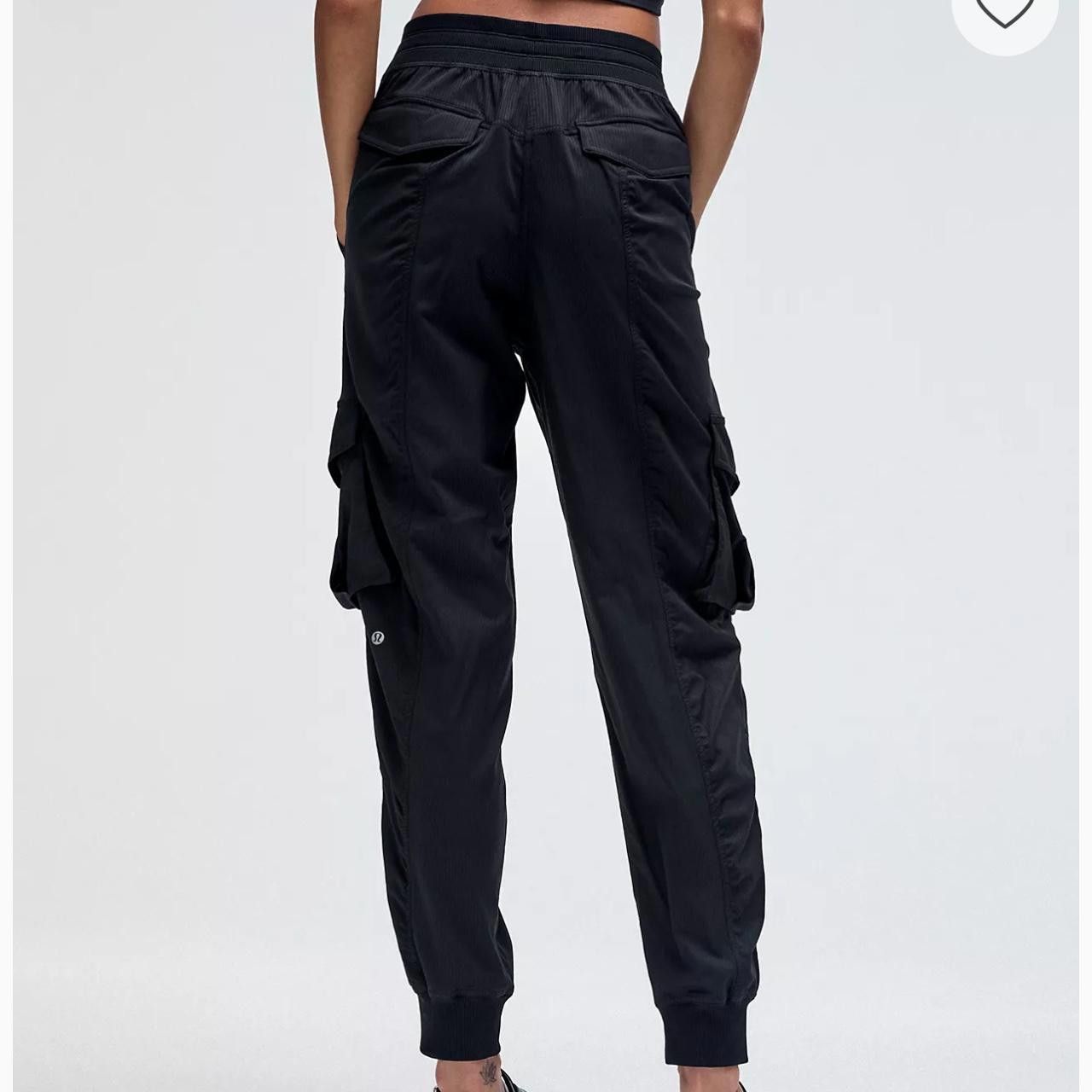 Lululemon Lululemon Dance Studio Relaxed Fit Mid Rise Size 28" / US 6 / IT 42 - 1 Thumbnail