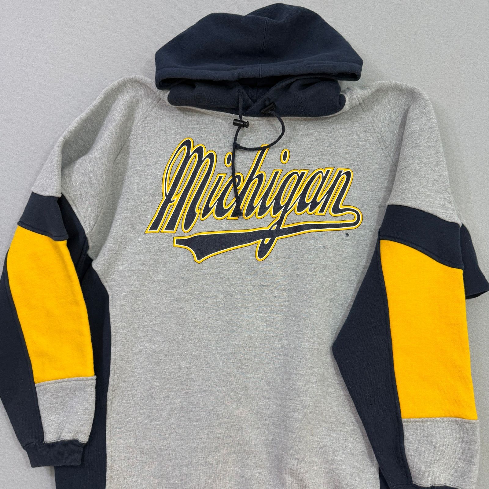 Vintage Vintage Michigan Wolverines Hoodie Men's Extra Large 90s Size US XL / EU 56 / 4 - 2 Thumbnail