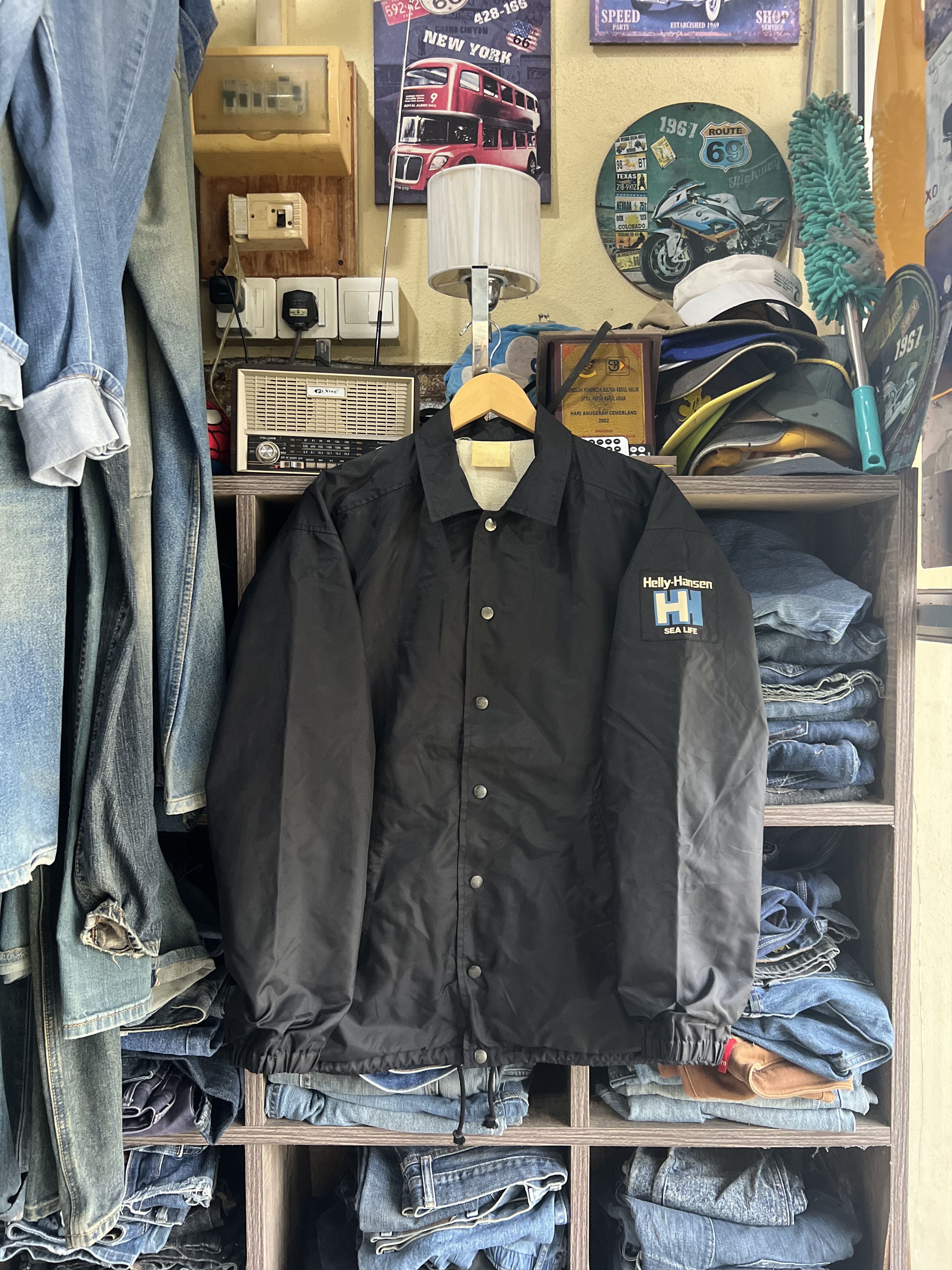 Helly Hansen 🔥Vintage Helly Hansen Sea Life Button Jacket Size US L / EU 52-54 / 3 - 15 Thumbnail