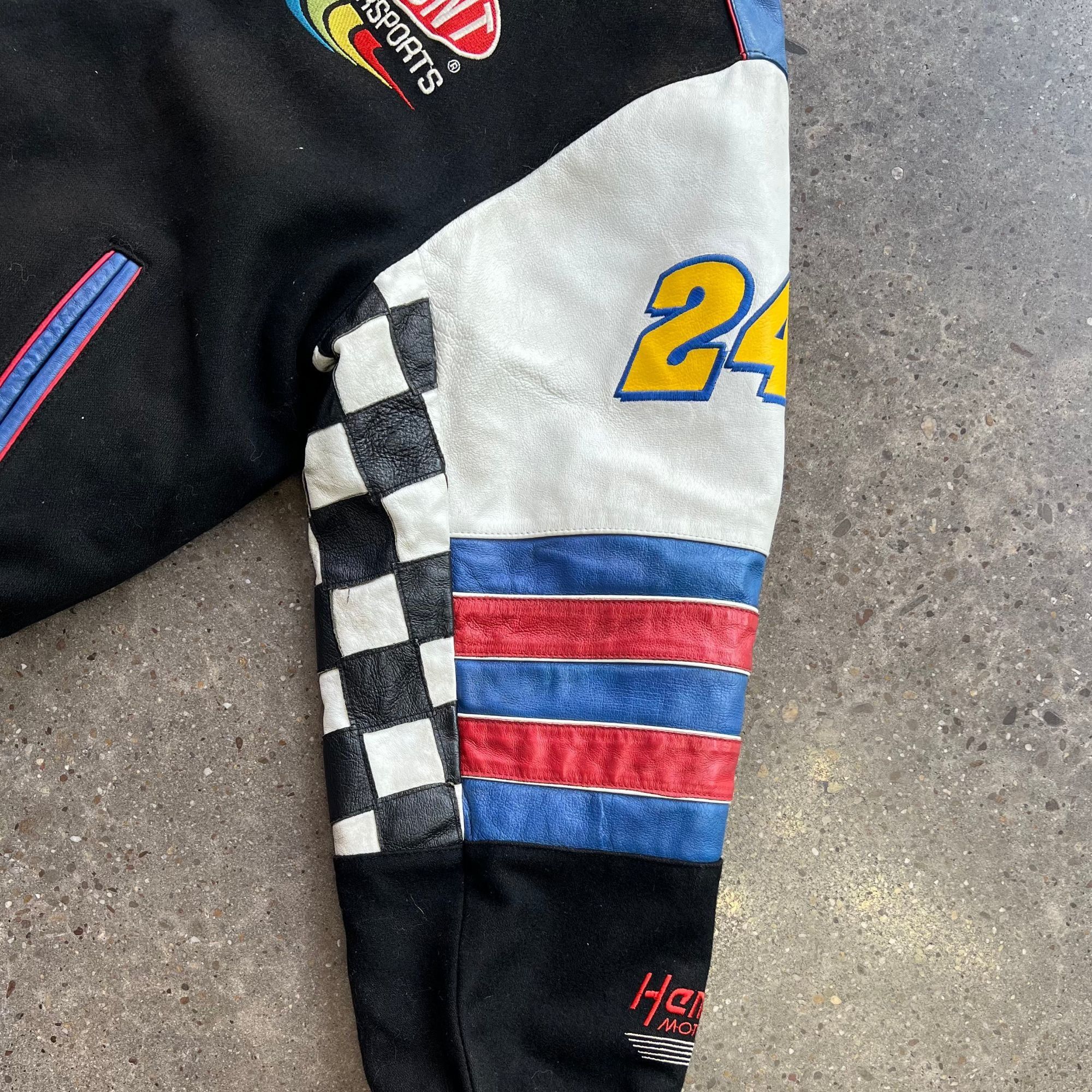 NASCAR × Vintage Vintage Jeff Gordon #24 NASCAR Racing DuPont Bomber Jacket Size US L / EU 52-54 / 3 - 4 Thumbnail