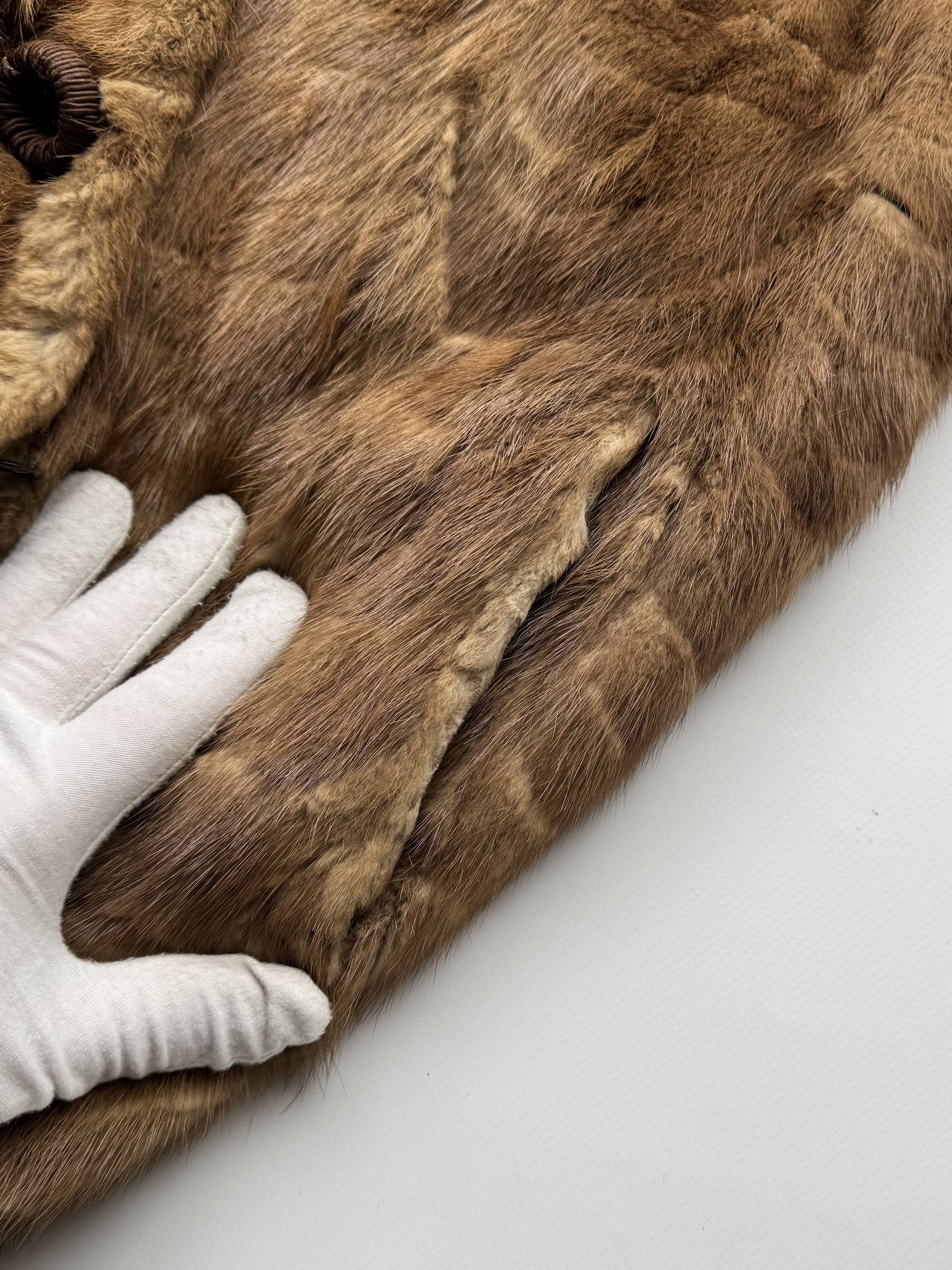 Vintage Vintage Real Fur Coat E2 Size L / US 10 / IT 46 - 17 Thumbnail