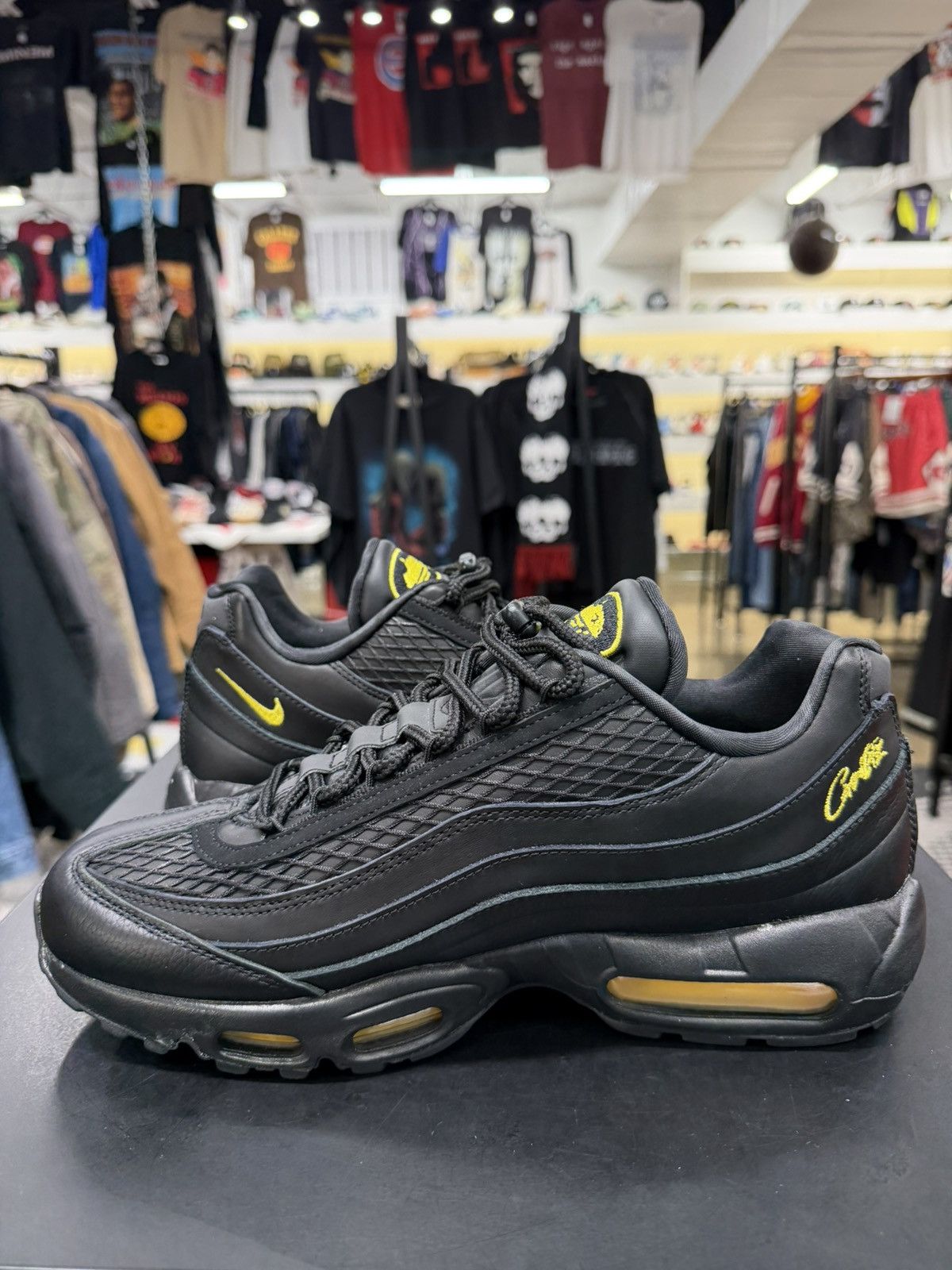 Corteiz × Nike Nike Air Max 95 Corteiz Honey Black Size 11 (2025) Size US 11 / EU 44 - 4 Thumbnail