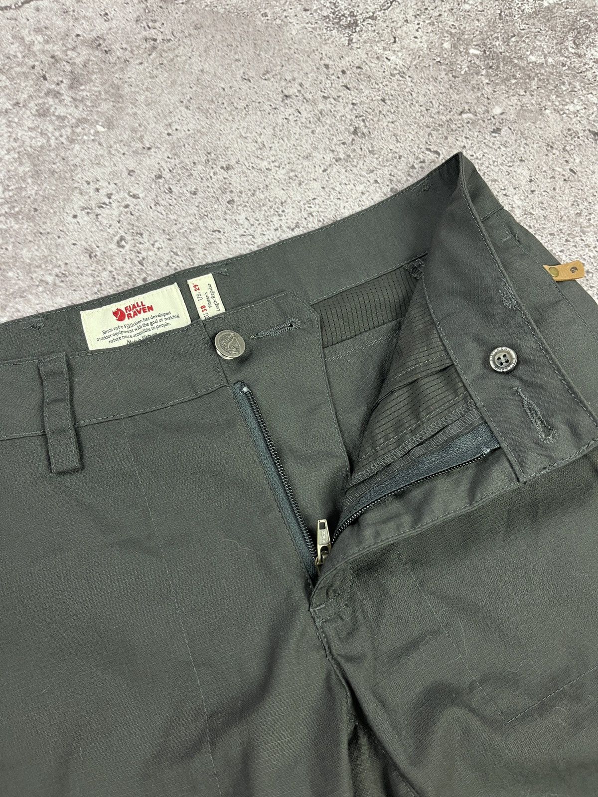 Fjallraven Abisko Shade Shorts W Dark Olive G-1000 Hiking Outdoor Women Size 26" / US 2 / IT 38 - 8 Thumbnail