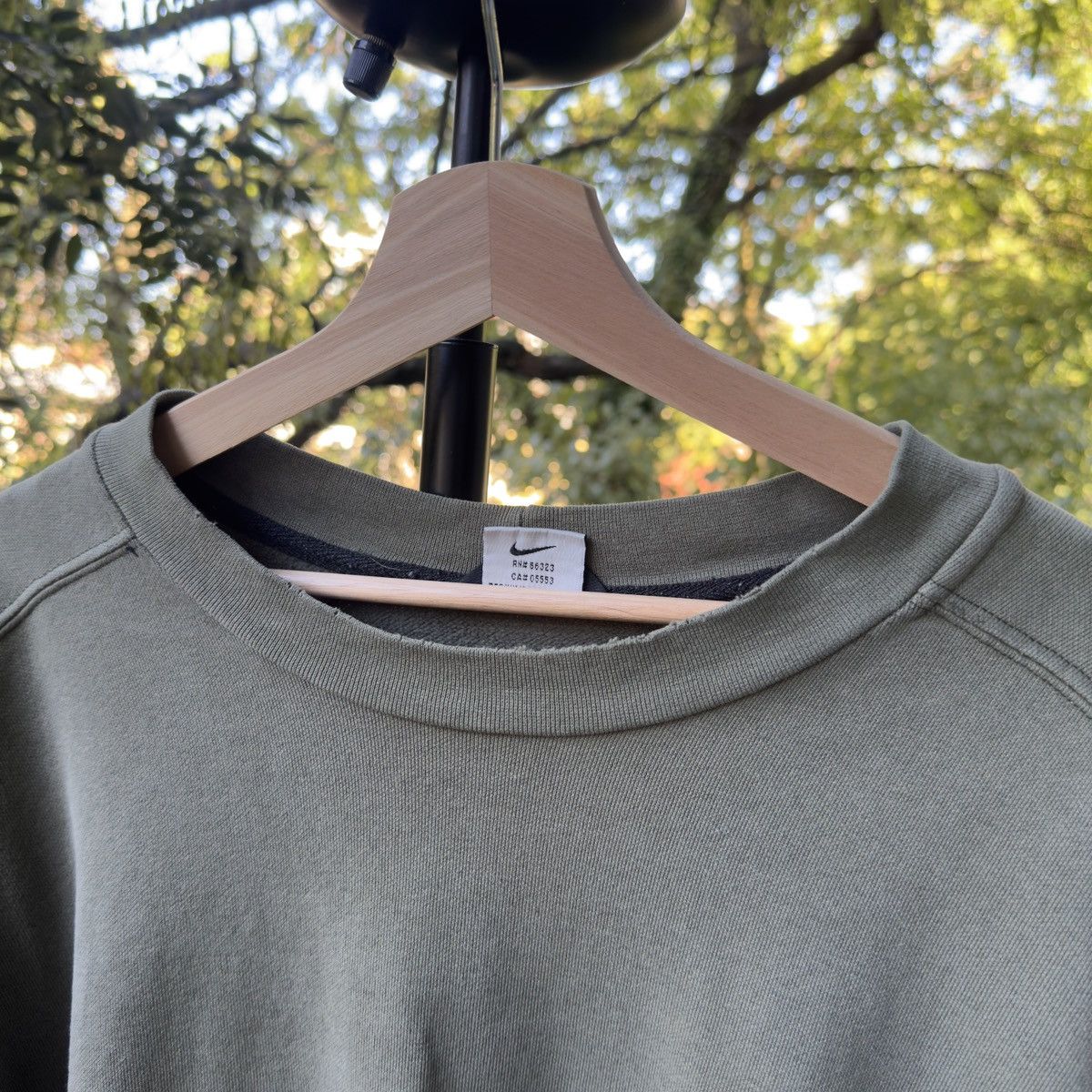 Nike Thrashed Faded 90s Nike Green Logo Sweatshirt ERD Grunge Size US XL / EU 56 / 4 - 7 Thumbnail