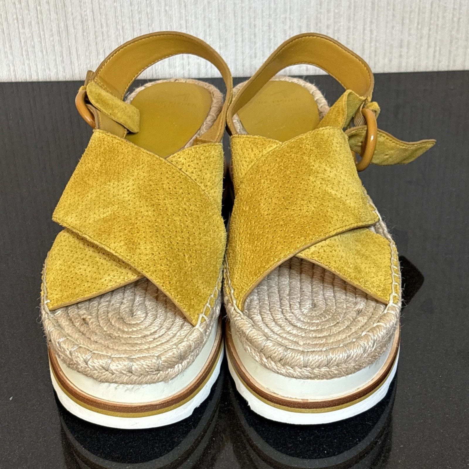 Marc Fisher Marc Fisher 9 Platform Yellow Suede Leather Slingback Espadr Size US 9 / IT 39 - 2 Thumbnail