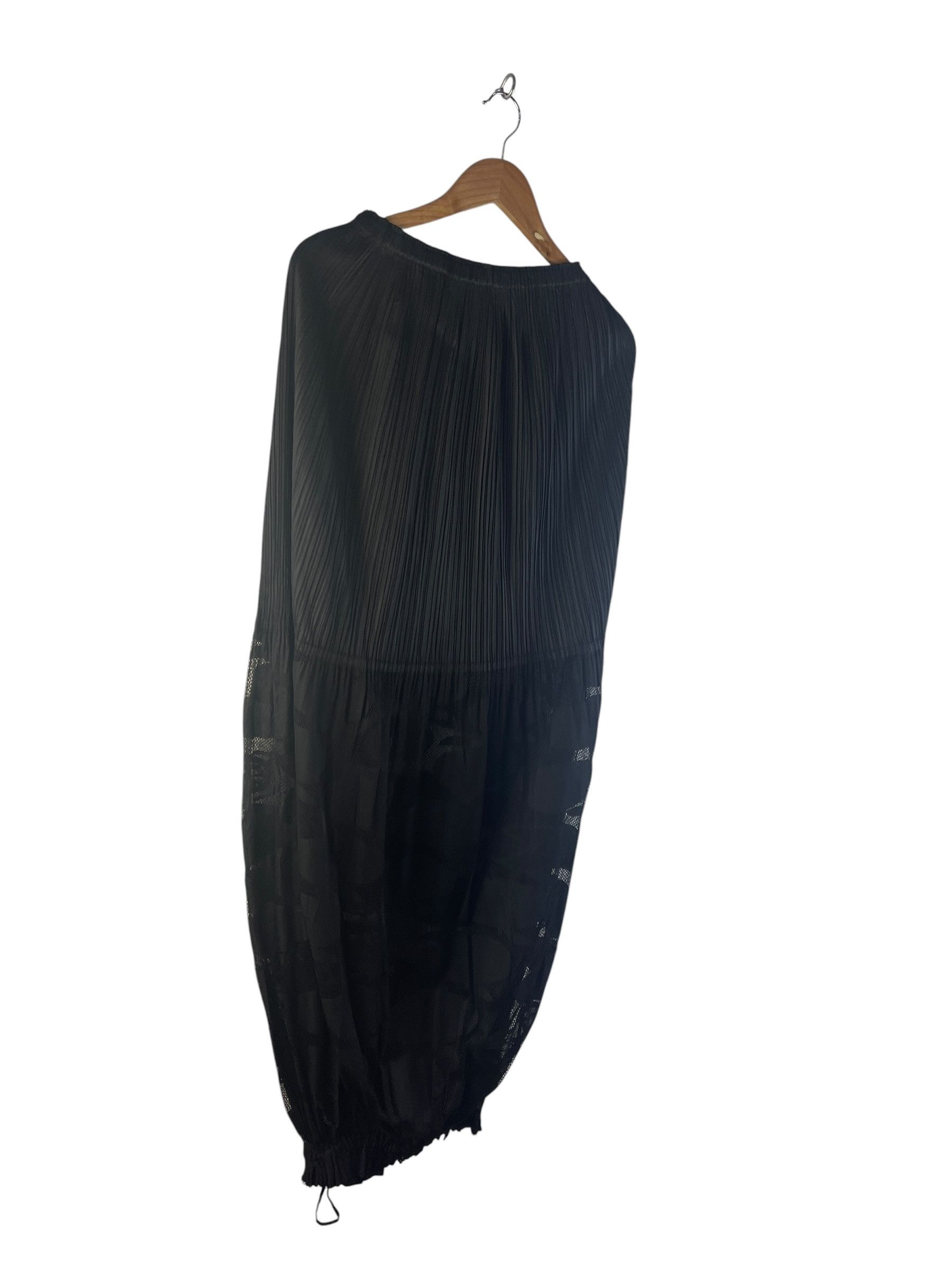Pleats Please Issey Miyake Pleats Please Issey Miyake Balloon Hem Pleated Skirt Size US 30 / EU 46 - 6 Thumbnail