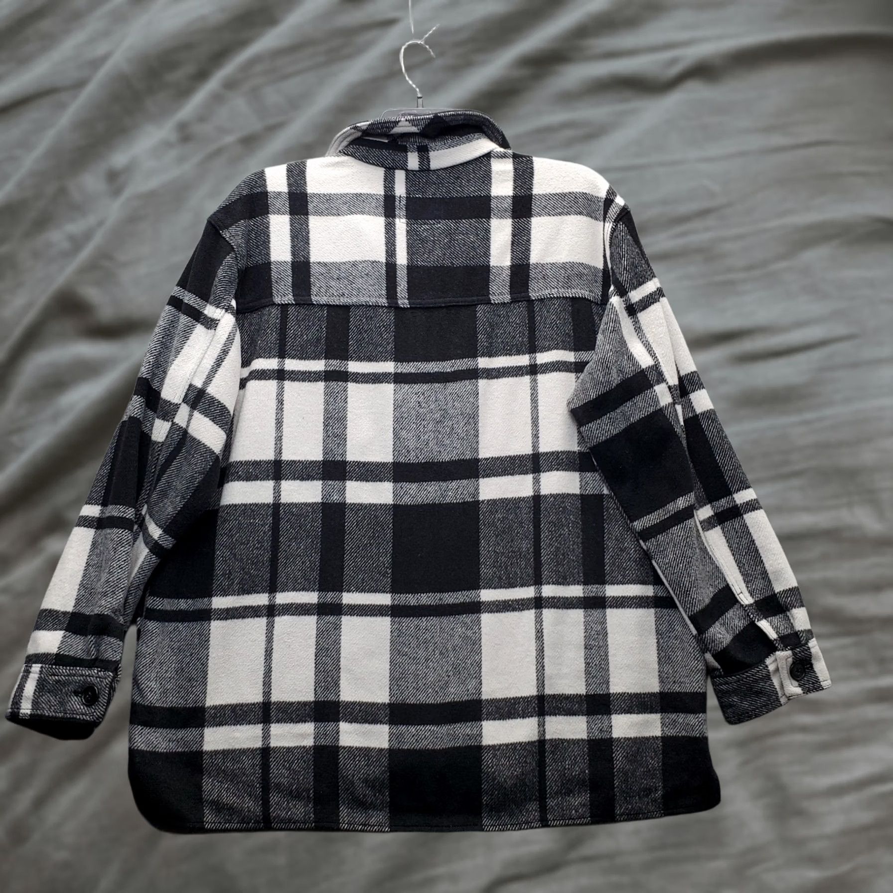 Old Navy VINTAGE Old Navy Shacket Womens XL Tall Multi Plaid Wool Blend Long Sleeve Button Front Size XL / US 12-14 / IT 48-50 - 1 Thumbnail