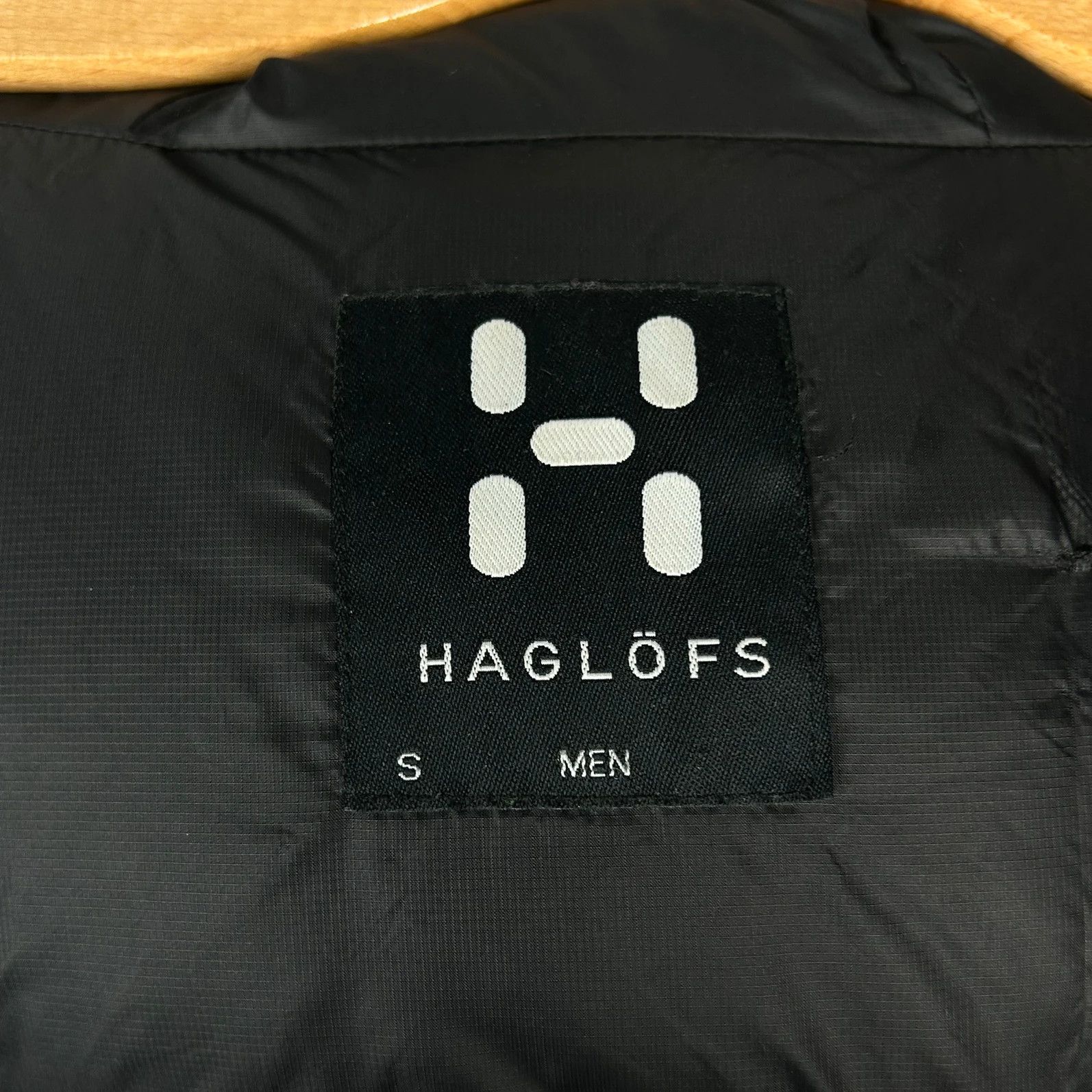Designer × Haglofs Haglofs Belay II puffer jacket with hood black mini print Size US S / EU 44-46 / 1 - 8 Thumbnail