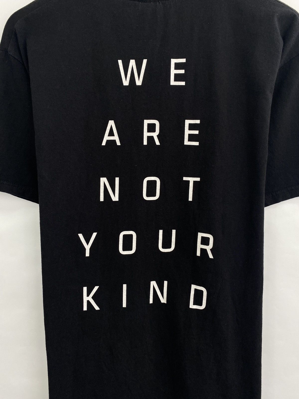 Band Tees 🇺🇸💀 Vintage Y2K Slipknot We Are Not Your Kind Rock Band Tee Size US M / EU 48-50 / 2 - 7 Thumbnail