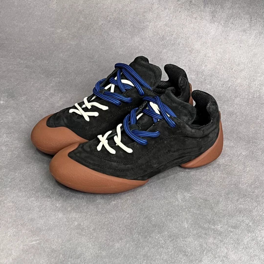 Alexander McQueen Alexander McQueen Casual Lowtop Sneakers 7 Men Size US 7 / EU 40 - 1 Thumbnail