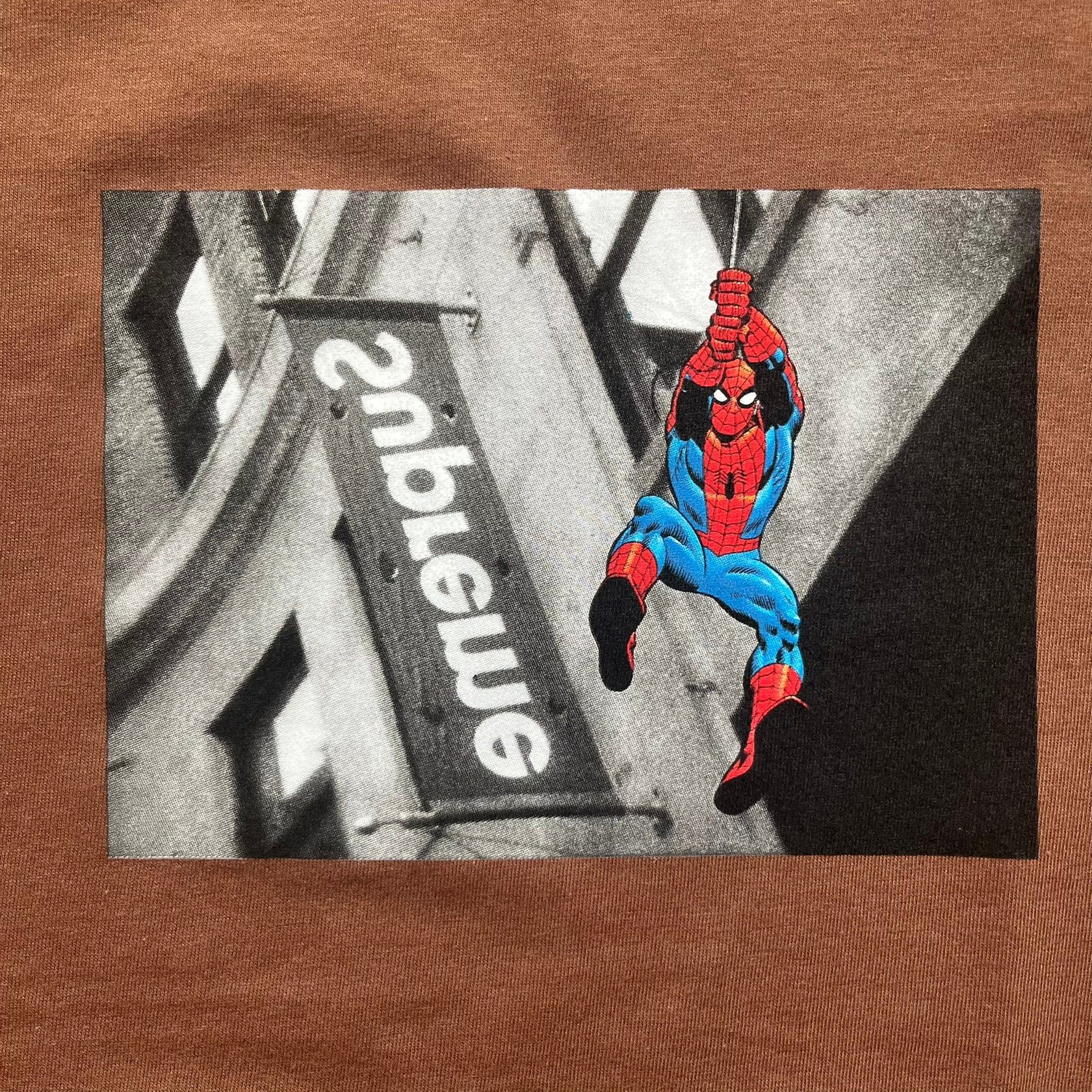 Supreme Supreme x Spider-Man SS26 Brown Tee Size US L / EU 52-54 / 3 - 2 Thumbnail