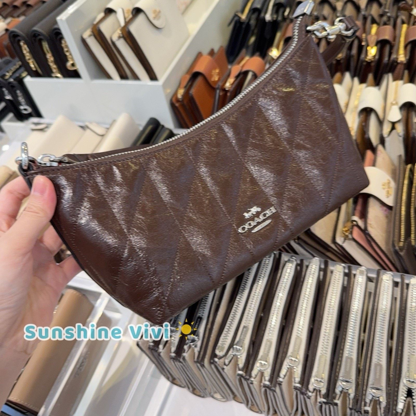 Coach NWT Coach Caitlin Shoulder Bag Quilting CDZ88 leather Maple Size ONE SIZE - 2 Thumbnail
