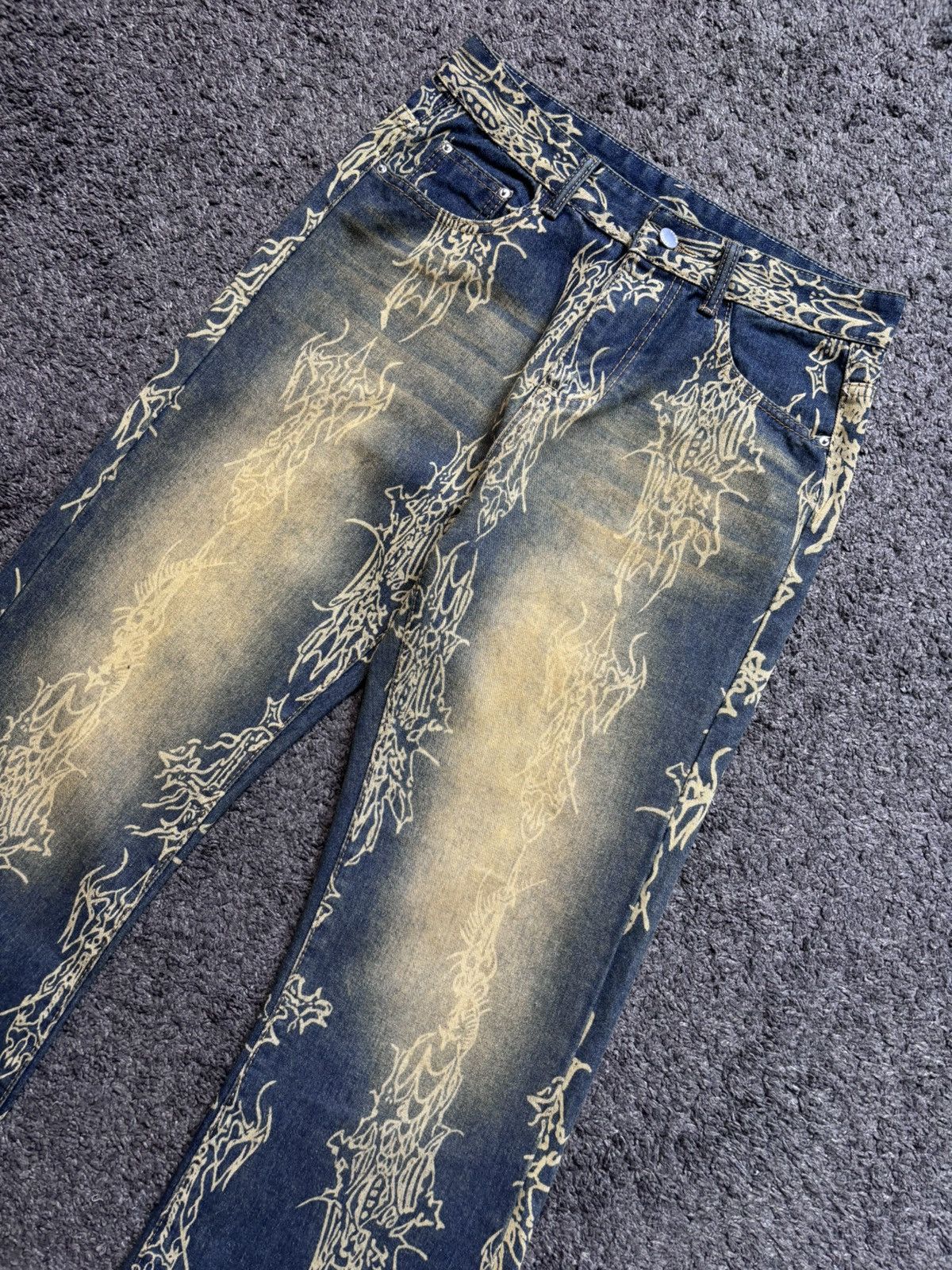 Vintage Vintage streetwear very rare art blue yellow flared jeans Size US 31 - 2 Thumbnail