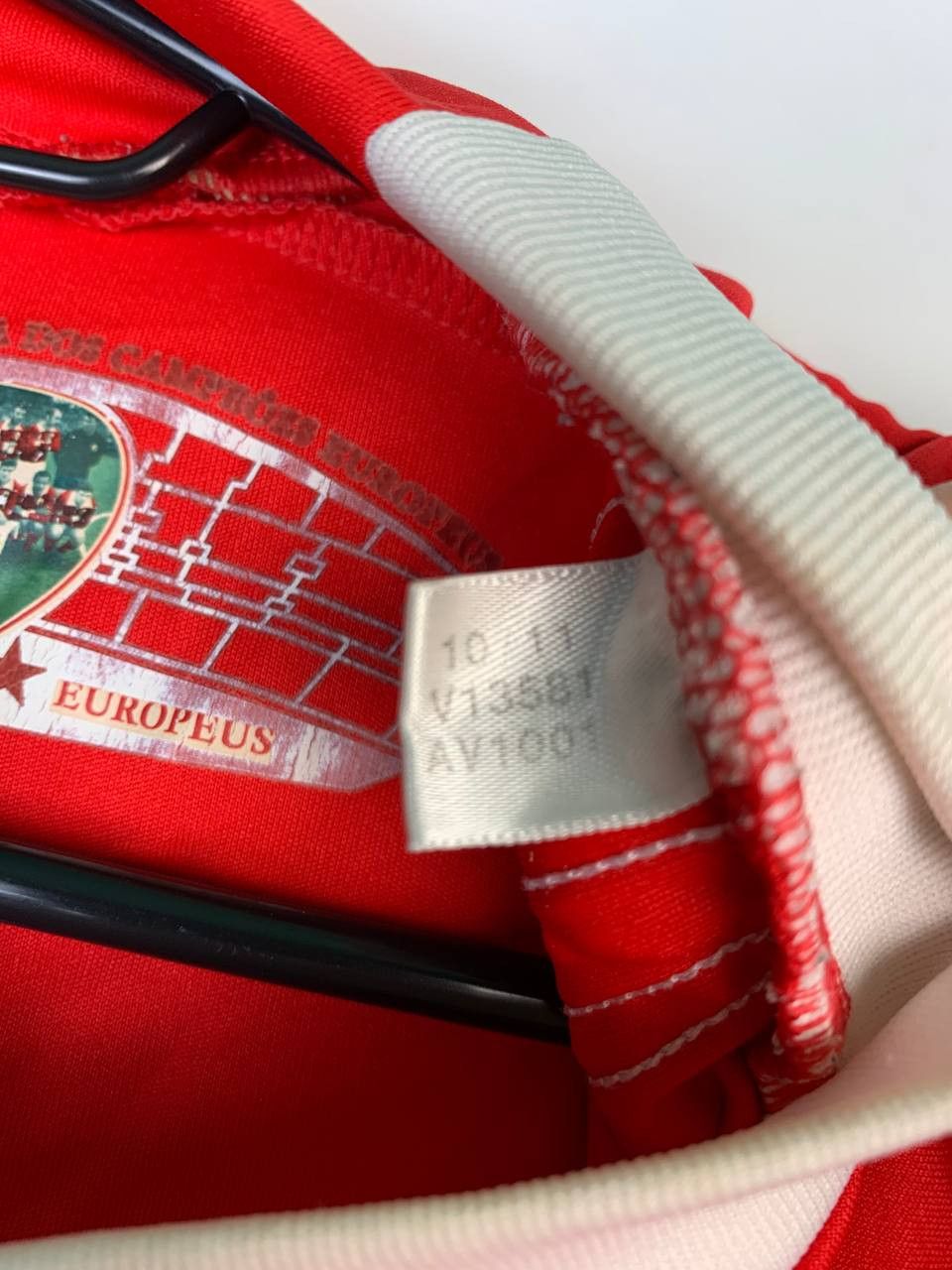 Adidas × Vintage SL BENFICA 2011 2012 HOME FOOTBALL SHIRT SOCCER JERSEY Size US S / EU 44-46 / 1 - 8 Thumbnail