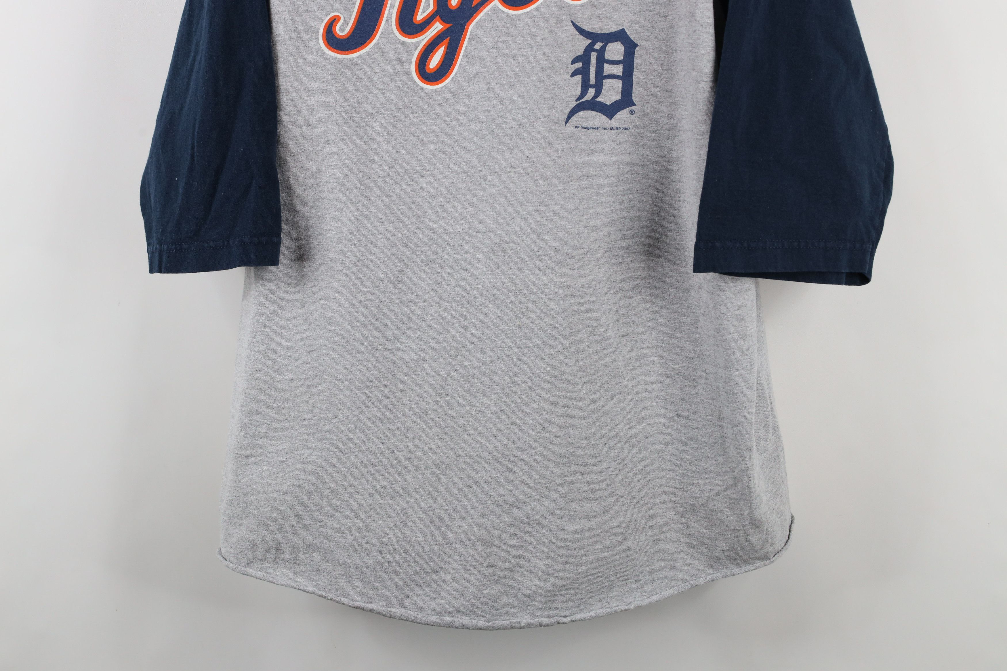 Vintage Vintage Y2K Tigers Baseball 3/4 Sleeve Raglan T-Shirt Size US XL / EU 56 / 4 - 3 Thumbnail