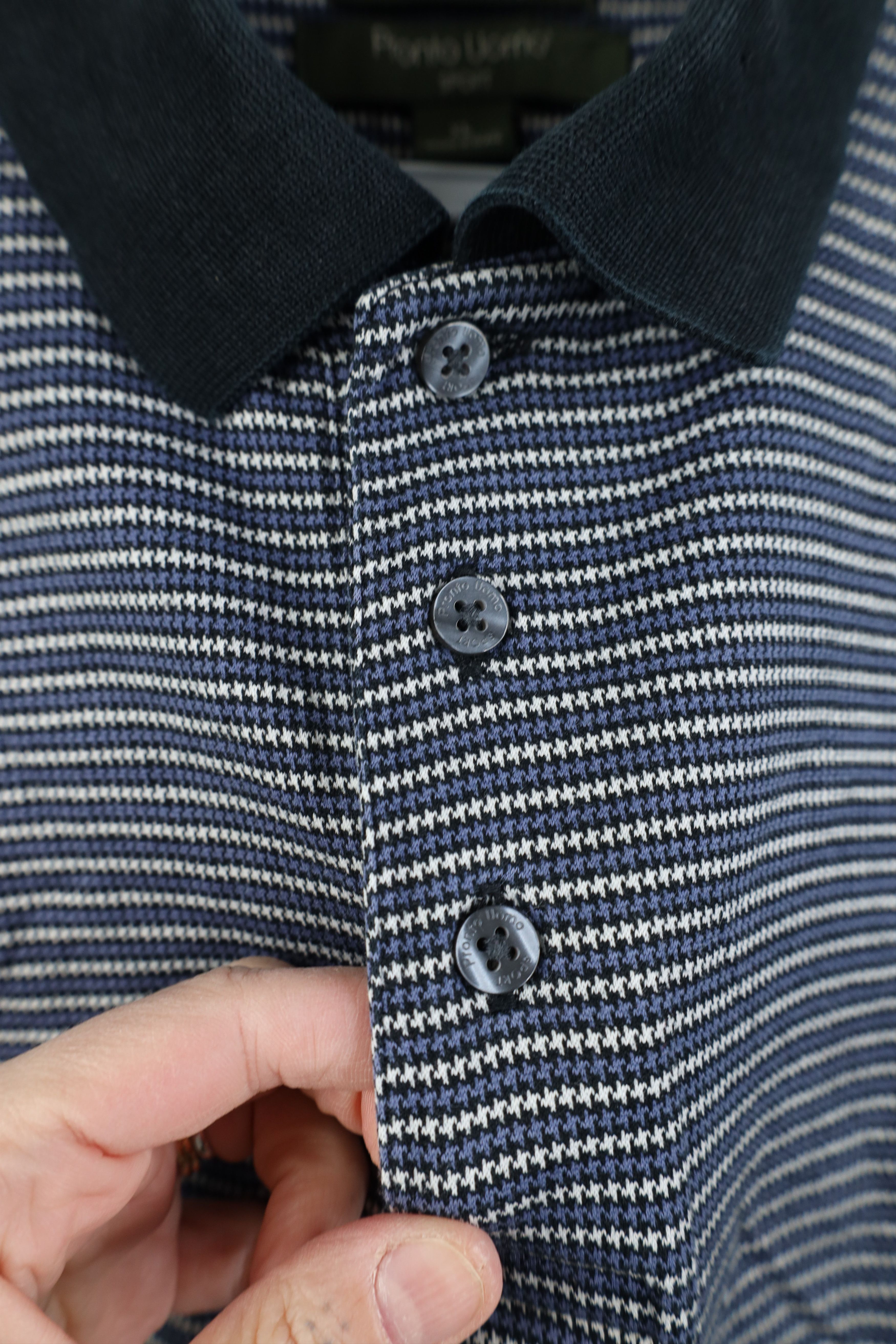 Vintage Vintage 90s Streetwear Knit Collared Golf Polo Shirt Size US XL / EU 56 / 4 - 7 Thumbnail
