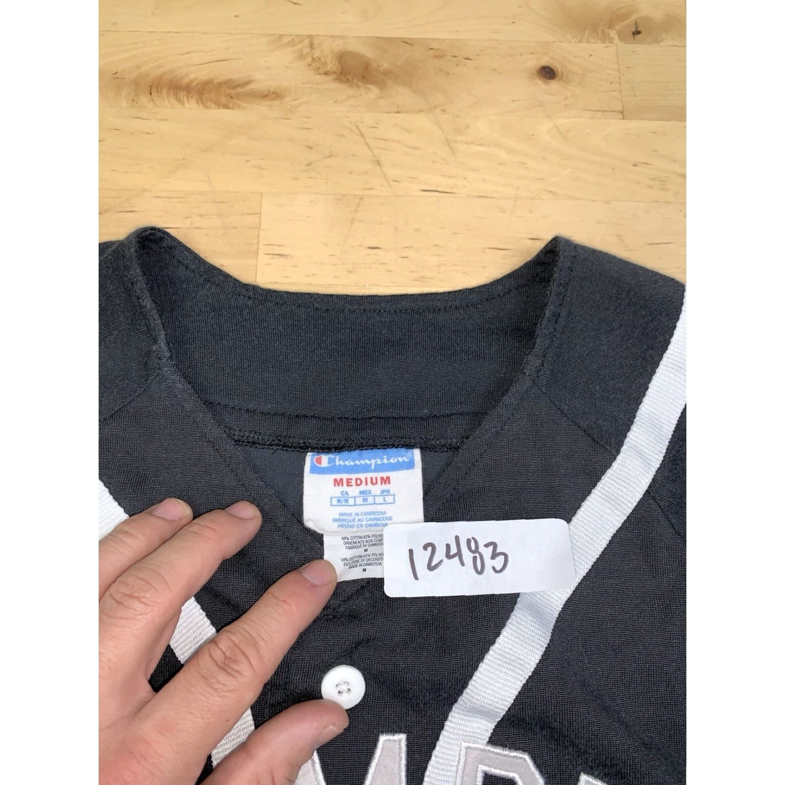 Champion VINTAGE Champion Double Dry Baseball Jersey Mens M Black Button Logo 12483 Size US M / EU 48-50 / 2 - 2 Thumbnail
