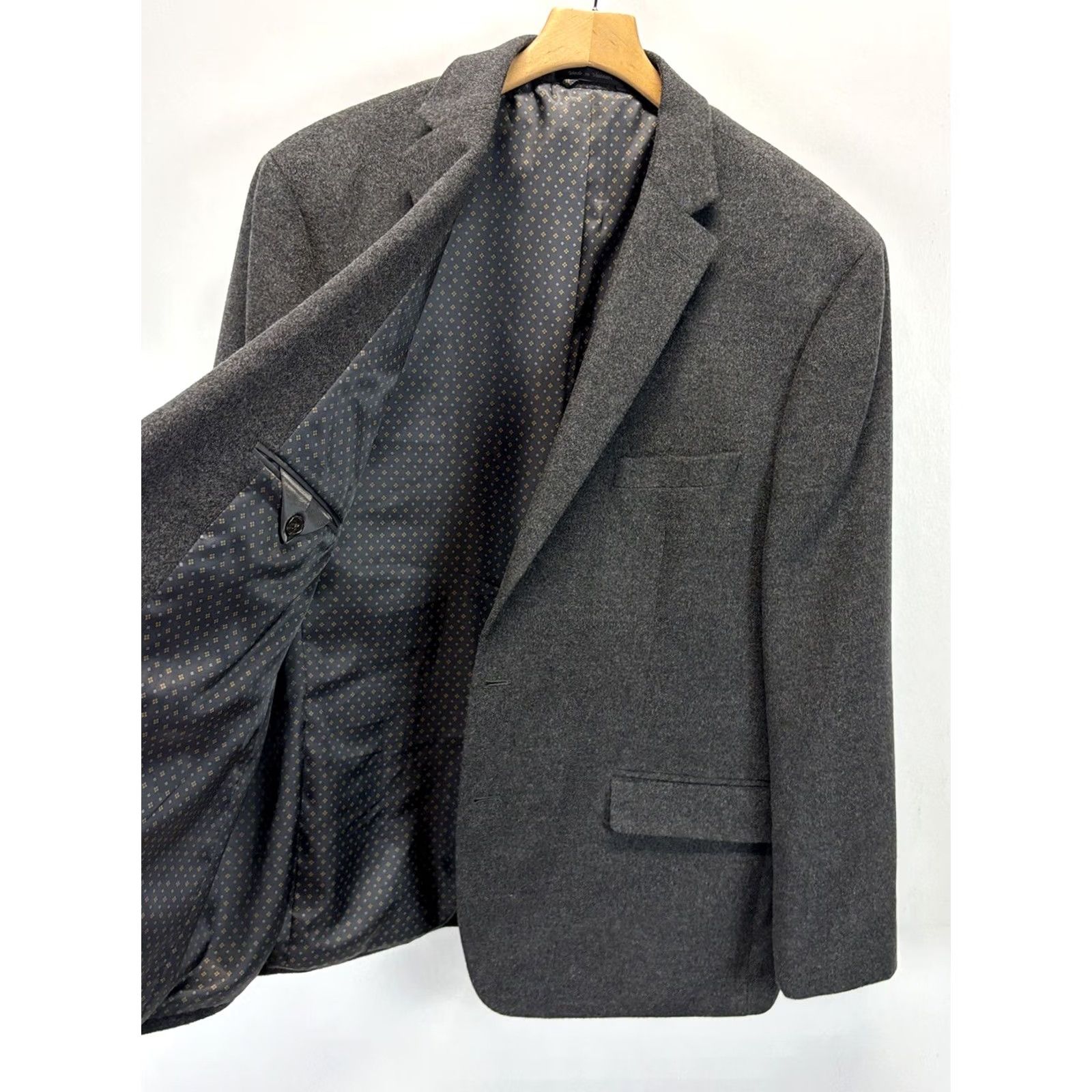Ralph Lauren Lauren Ralph Lauren Black Label Blazer Sport Coat Mens 48R Wool Cashmere Charcoal Solid 2-Button 4-Button Vintage No Mens Size 48R - 6 Thumbnail