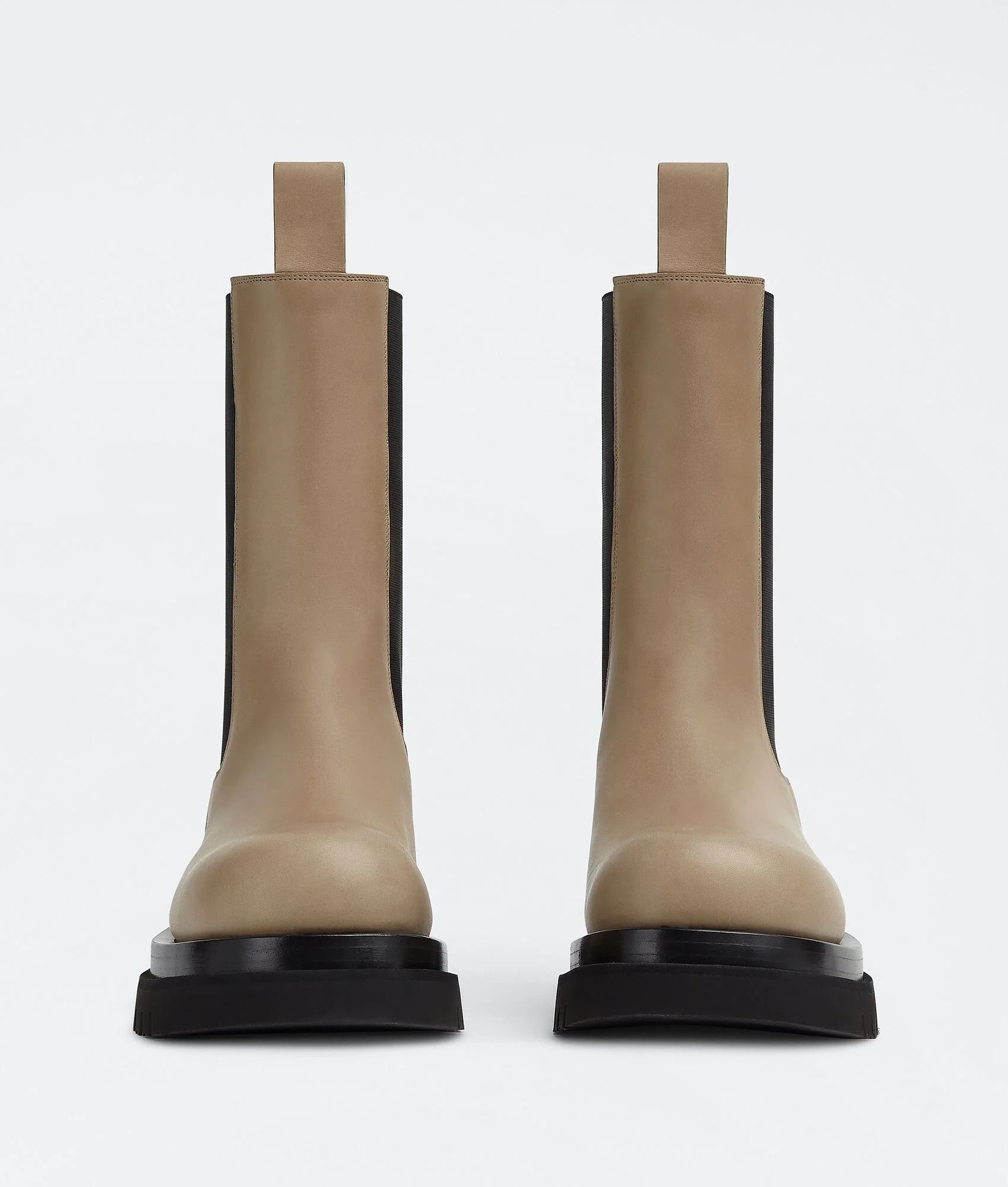 Bottega Veneta o1n1vont1224 Lug Boots in Beige/Black Size US 4 / IT 34 - 2 Thumbnail