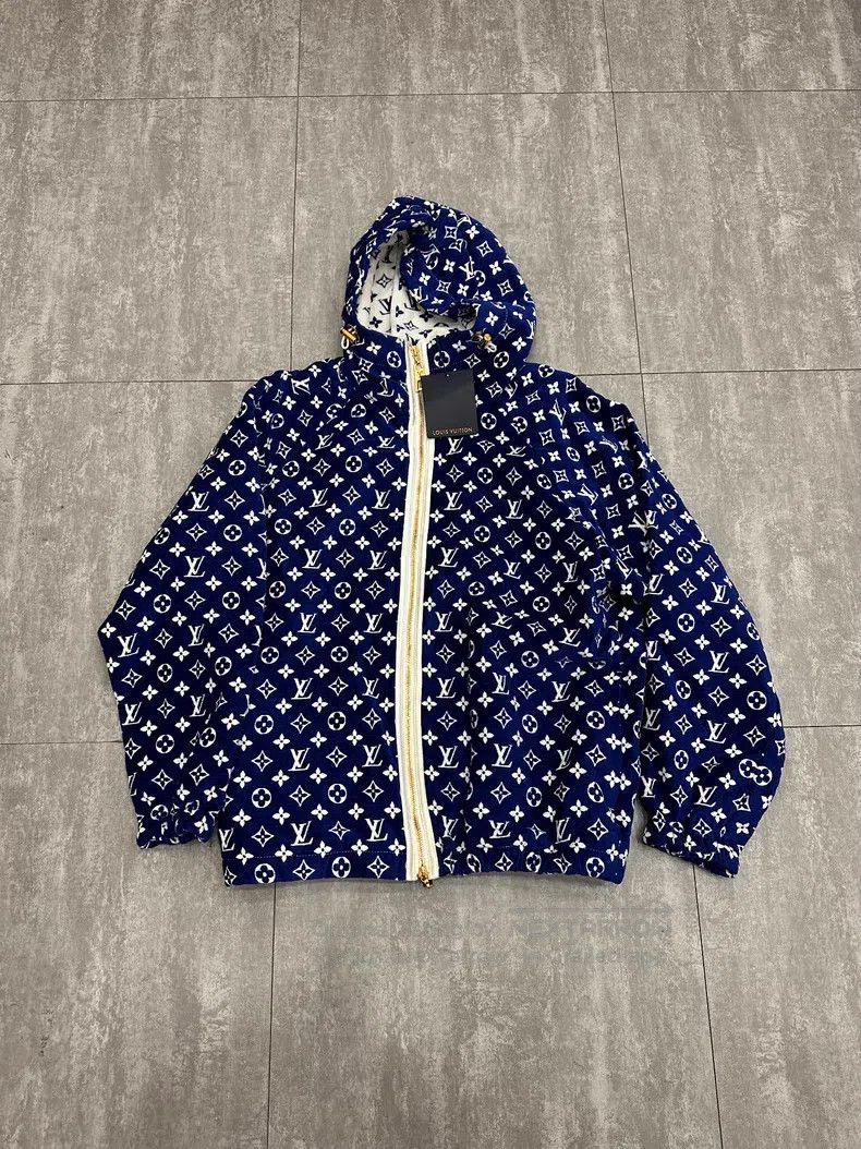 Louis Vuitton Louis Vuitton Blue and white jacquard hooded long-sleeved Size XS / US 0-2 / IT 36-38 - 1 Thumbnail