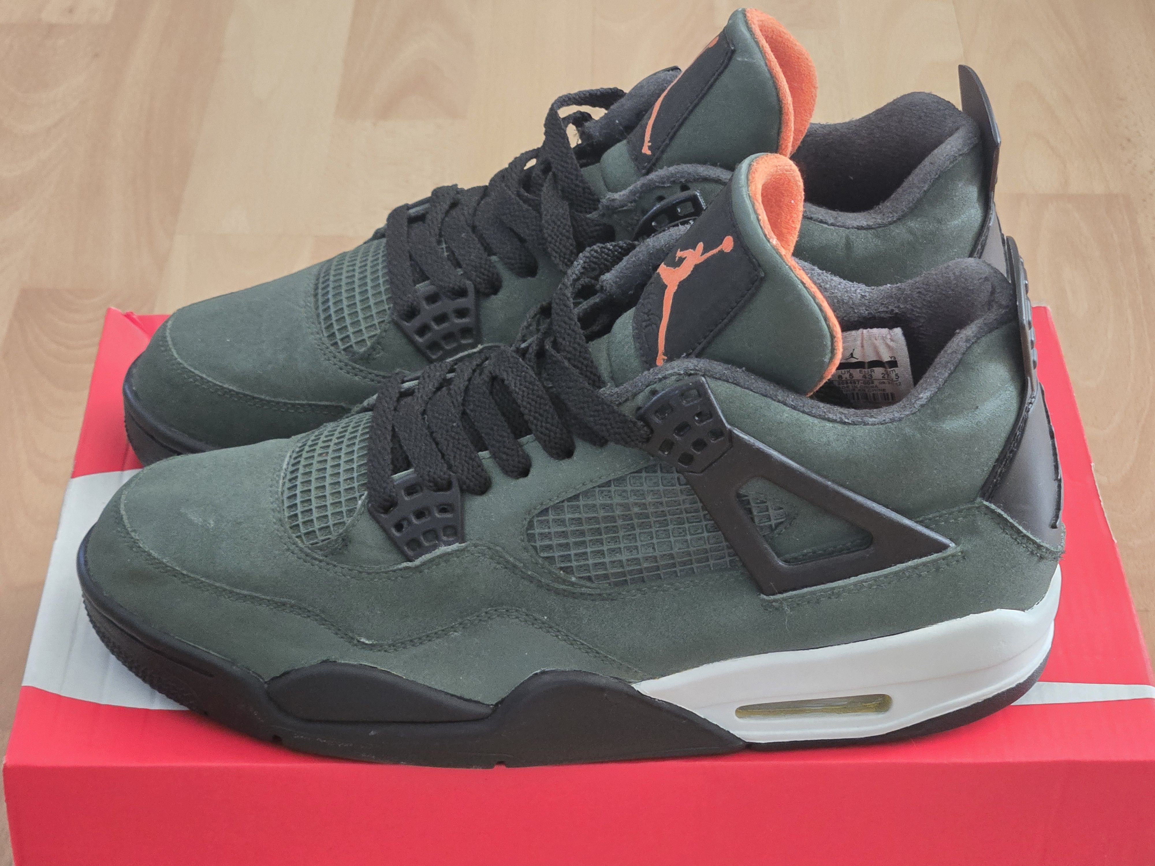Nike Air Jordan 4 Retro Thunder Custom Undefeated Sz 9.5 Size US 9.5 / EU 42-43 - 4 Thumbnail