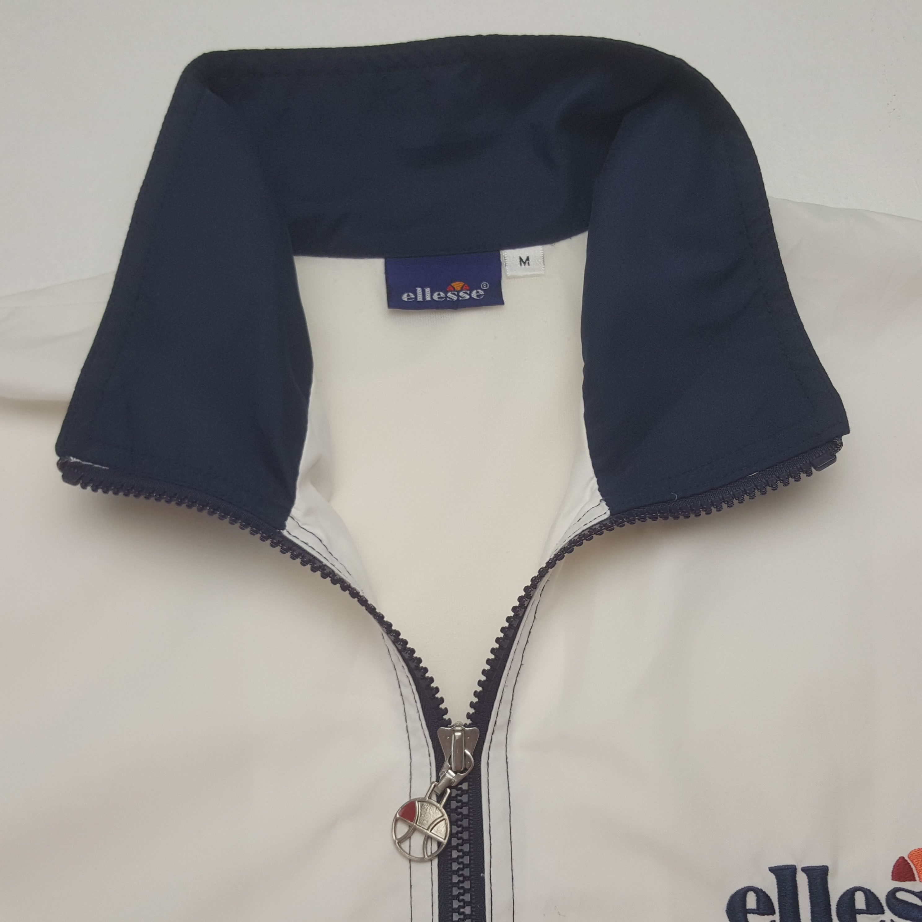 Ellesse Vintage Ellesse Windbreaker Sport Jacket Size US M / EU 48-50 / 2 - 5 Thumbnail