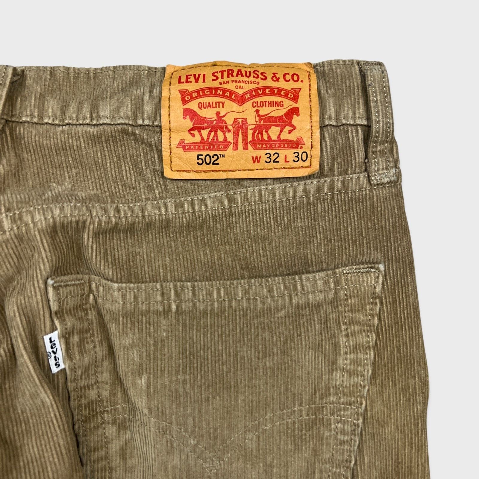 Levi's Levi's 502 Pants 32x26 Corduroy Tapered Stretch Regular Fit Size US 32 / EU 48 - 7 Thumbnail