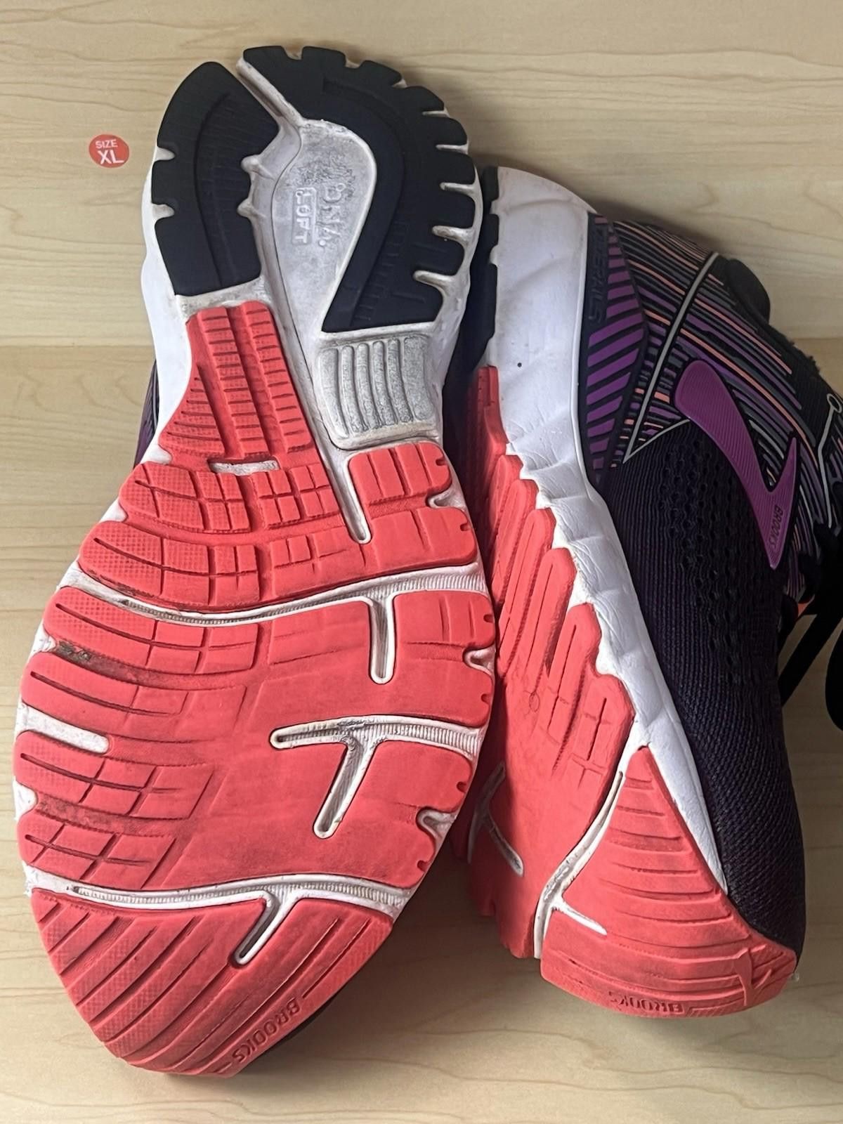Brooks Brooks Adrenaline GTS 19 Black/Purple Running Shoes S 11.5 Size US 11.5 / IT 41.5 - 8 Thumbnail