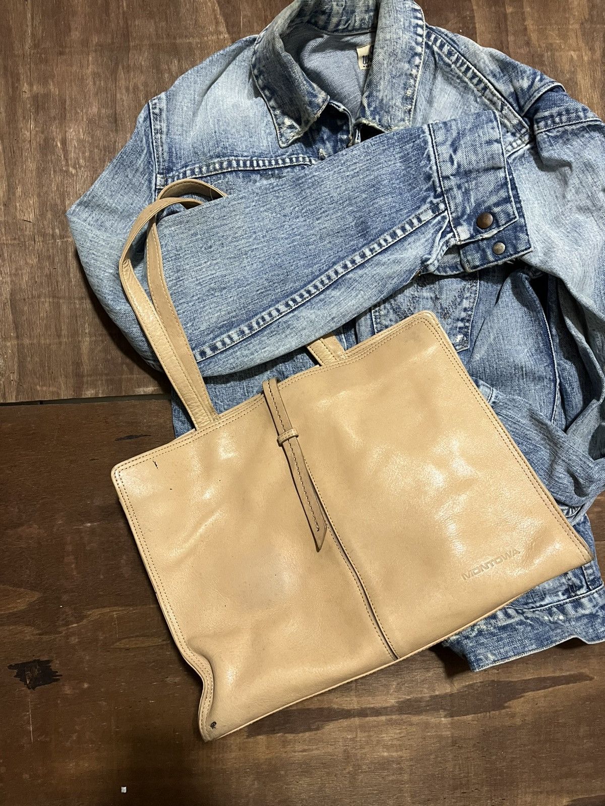Japanese Brand Vintage Montowa Japan Patina Leather Tote Bag Size ONE SIZE - 2 Thumbnail