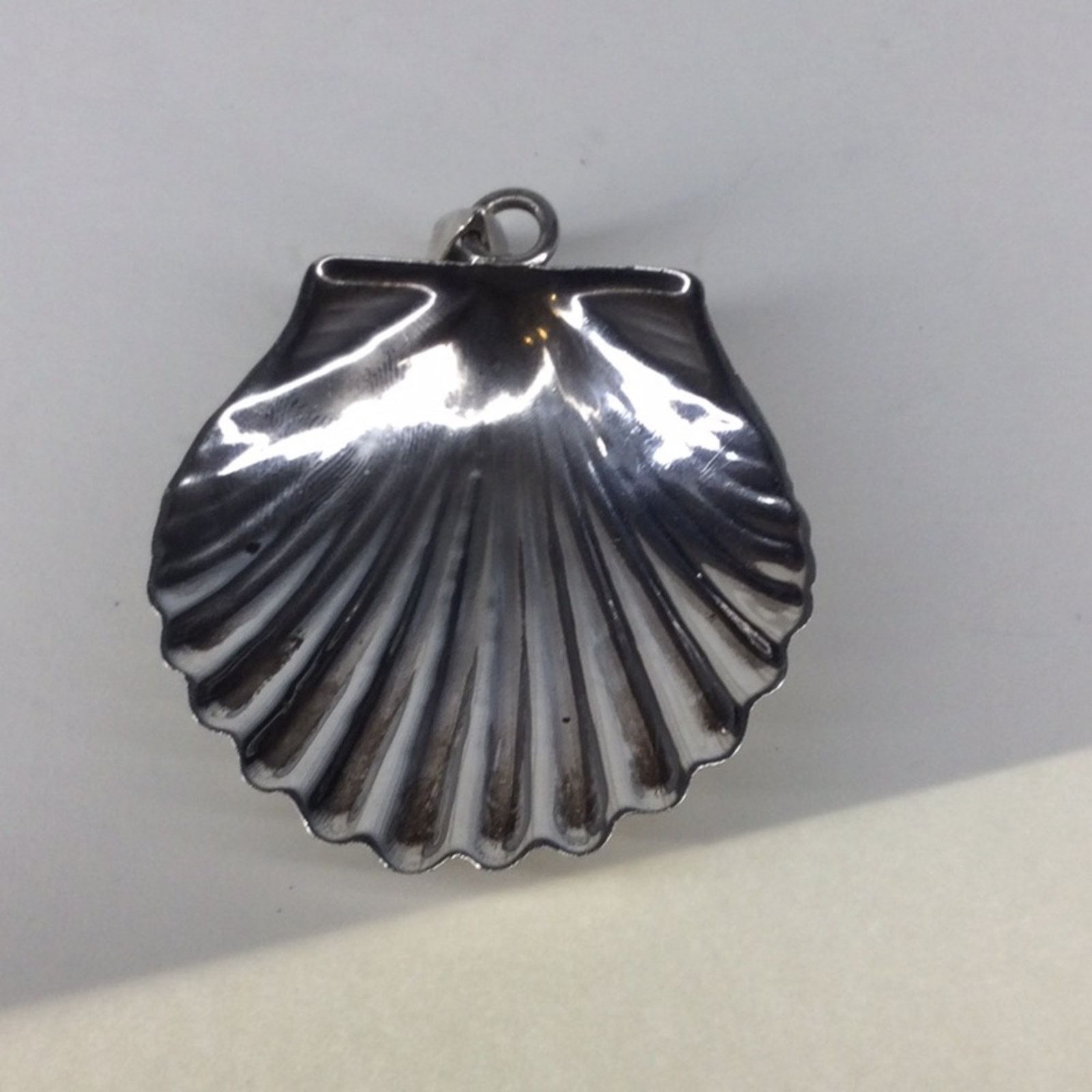 Other Bohemian Scallop Seashell Silver Tone Necklace Pendant Size ONE SIZE - 6 Thumbnail