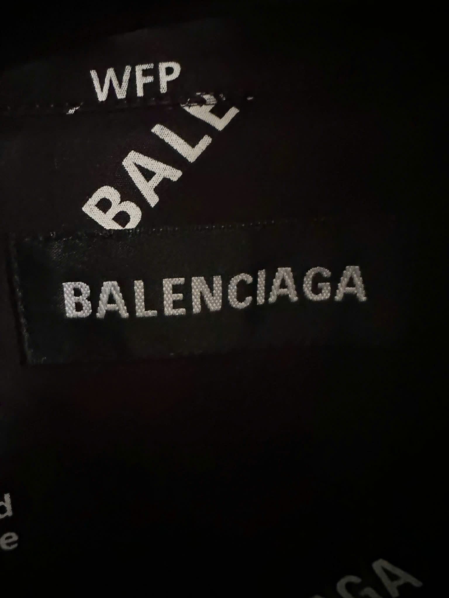 Balenciaga BALENCIAGA SHIRT MONOGRAM Size US M / EU 48-50 / 2 - 6 Thumbnail