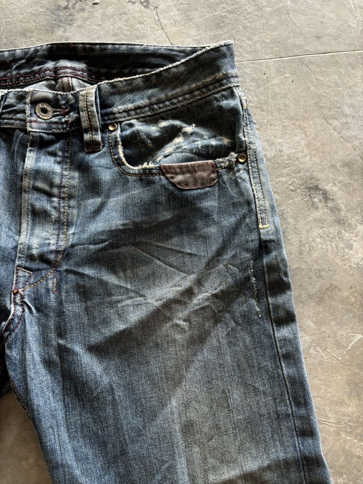Diesel DIESEL distressed jeans rusty wash splatter punk grunge goth Size US 29 - 11 Thumbnail
