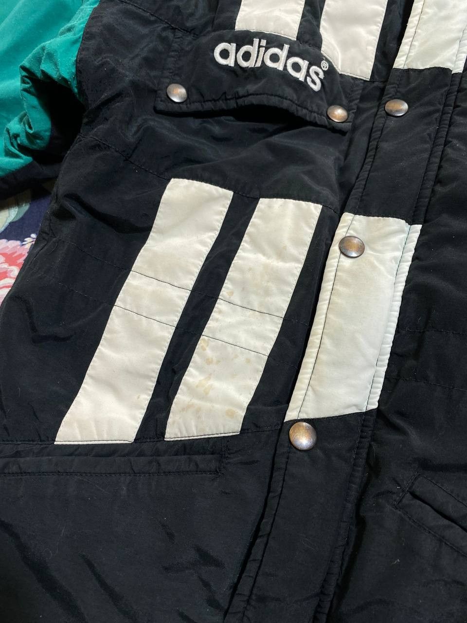 Adidas × Vintage Vintage Adidas 3 Stripes Windbreaker Jacket Size US S / EU 44-46 / 1 - 10 Thumbnail
