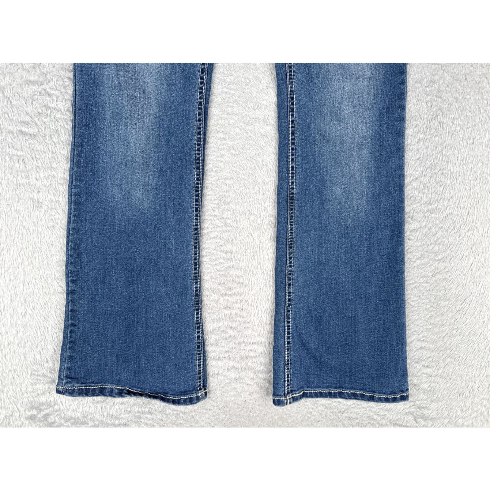 Vintage WallFlower Jeans Bootcut Jeans Juniors 9 Blue Medium Wash Low Rise Stretch Denim 29x30 Womens Regular 5-Pocket Design City Festival Hipster N/A Size 30" / US 8 / IT 44 - 2 Thumbnail