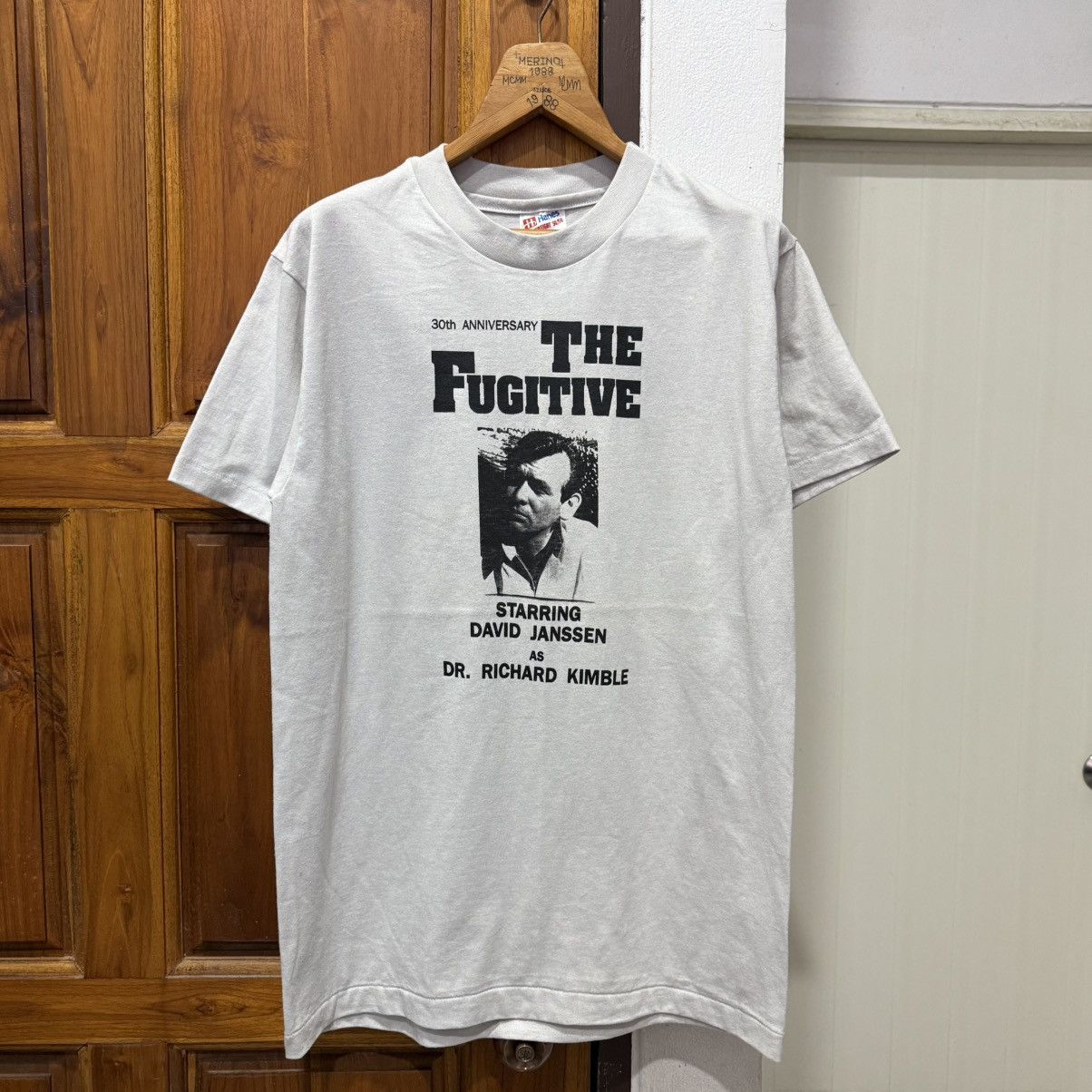 Warner Bros VINTAGE 90S THE FUGITIVE MOVIE TEE Size US M / EU 48-50 / 2 - 1 Thumbnail