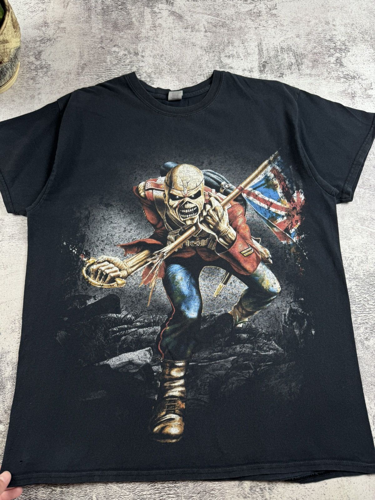 Iron Maiden Iron Maiden 00s The Trooper Rock Tour Rap Faded Merch Devil Band T Shirt Jersey Size US L / EU 52-54 / 3 - 7 Thumbnail