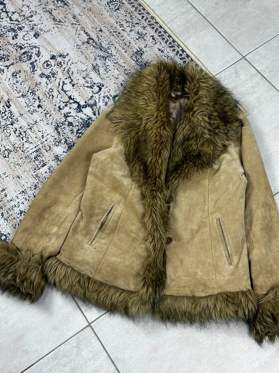 Japanese Brand Vintage Japanese Fur Cropped Suede Style Bomber Y2K Size M / US 6-8 / IT 42-44 - 3 Thumbnail