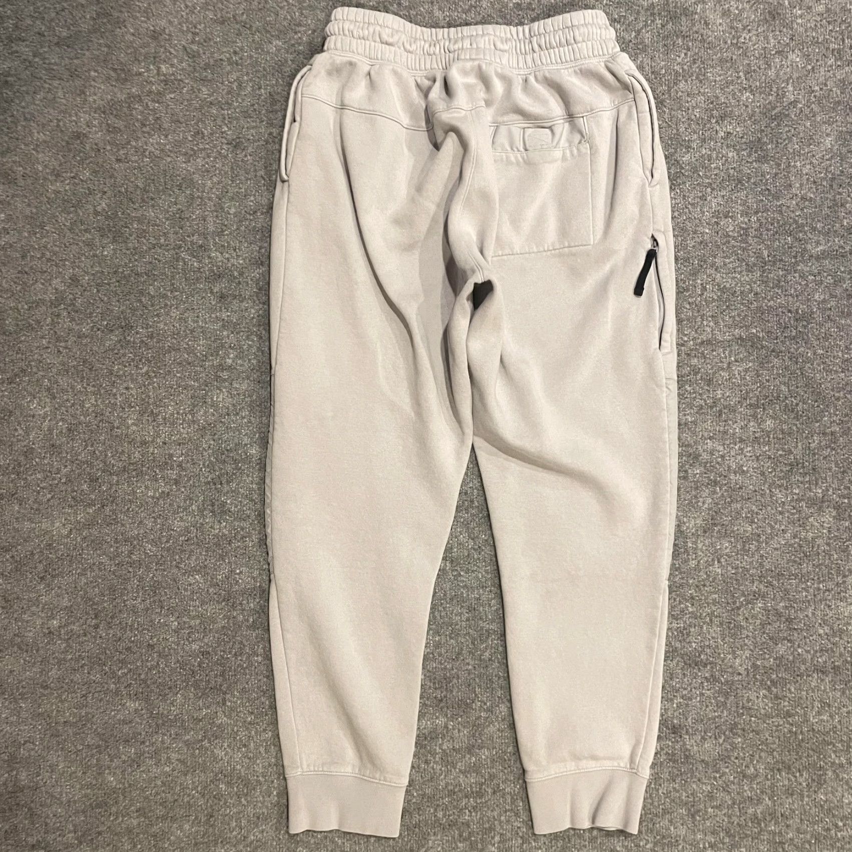 Nike Nike Air Sportswear NSW Hybrid Fleece Joggers Mens L Gray Zip Pockets DJ0460-012 Size US 33 - 2 Thumbnail